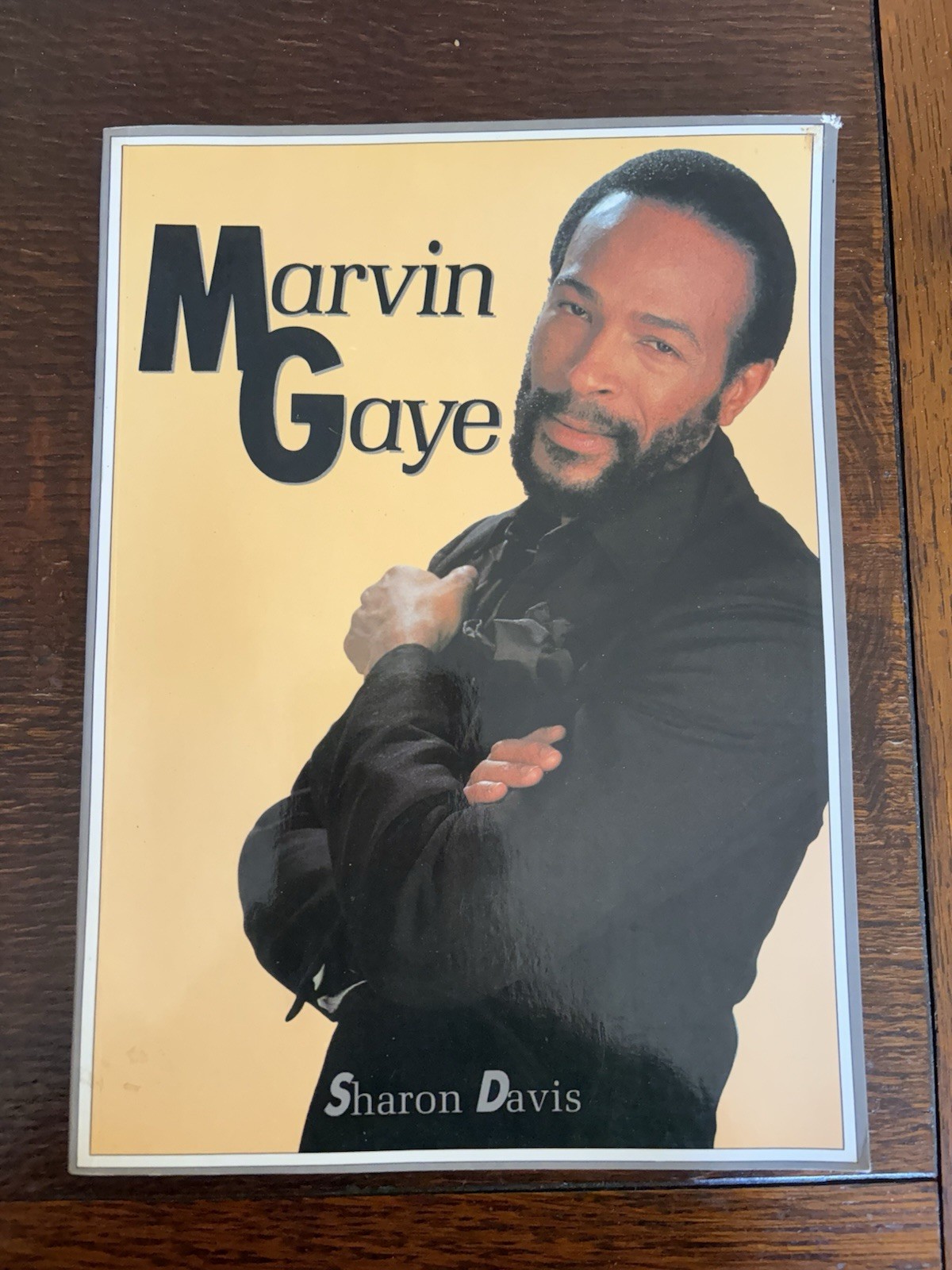 Marvin Gaye by Sharon Davis (1984 Trade Paperback): 124 Pages Very Good Cond