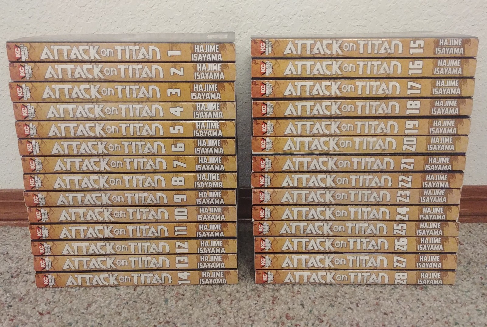 Attack on Titan Manga Volumes 1-28 [Kodansha Comics] *ENGLISH VERSION* NICE!
