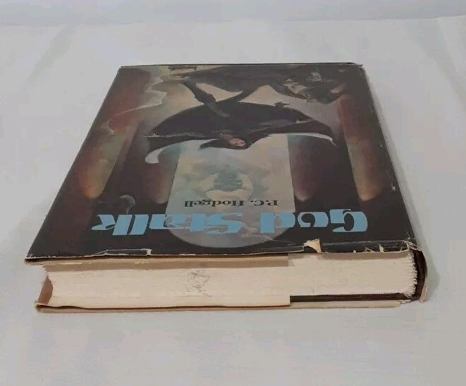 God Stalk – P.C. Hodgell Hardcover Dust Jacket – 1982 – Excellent Condition
