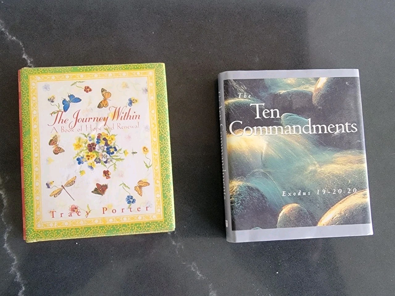 Two 3.5 In Miniature/Travel Books „The Journey Within“ &“The Ten Commandments“