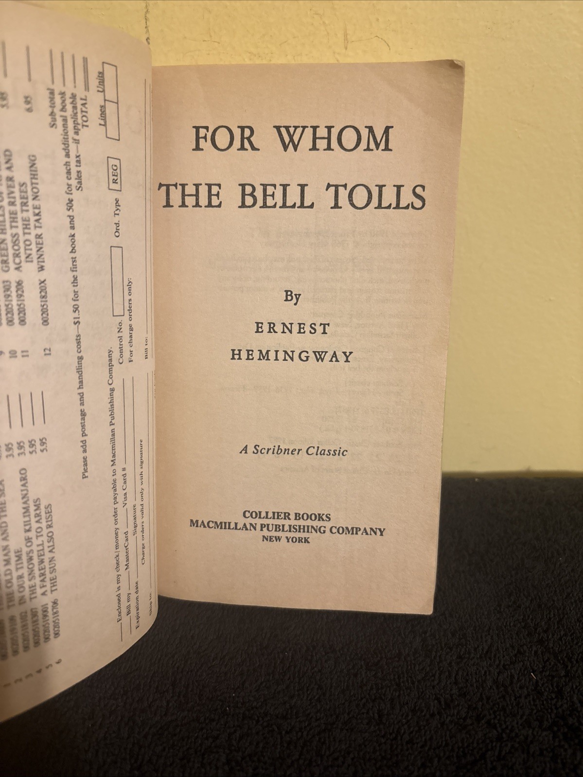 ernest hemingway for whom the bell tolls Paperback Book