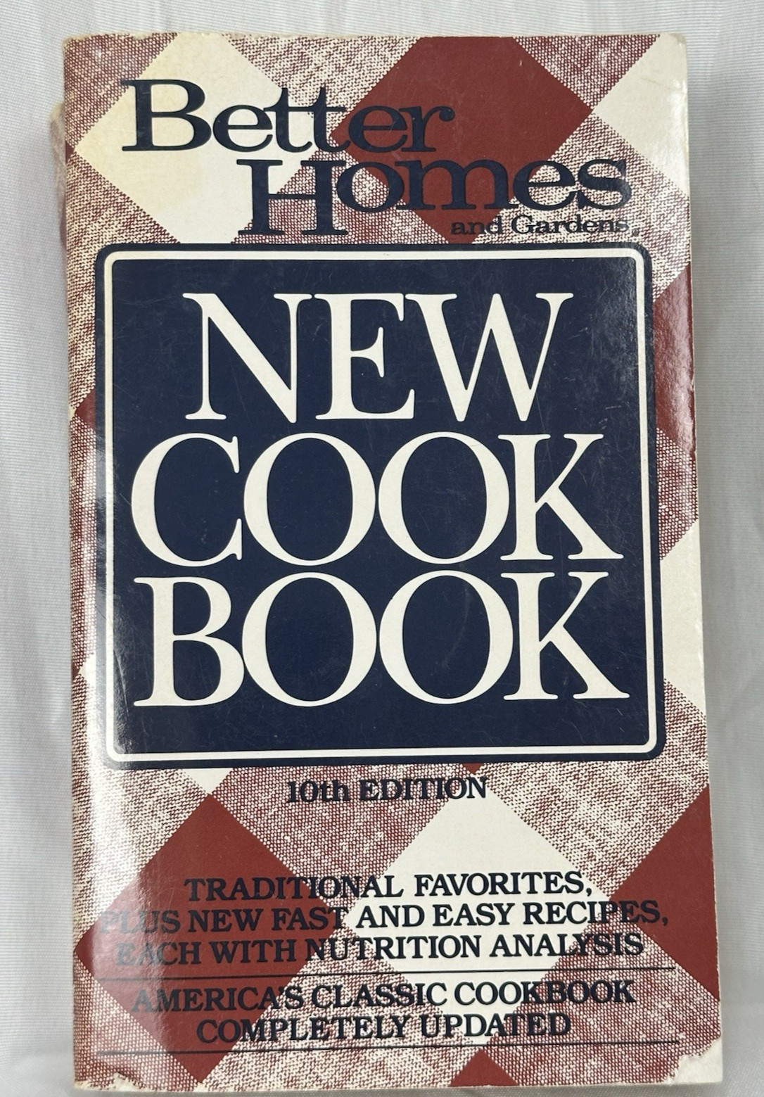 Better Homes Gardens New Cookbook 10th Edition 1984 Vintage 1088 Pages BHG