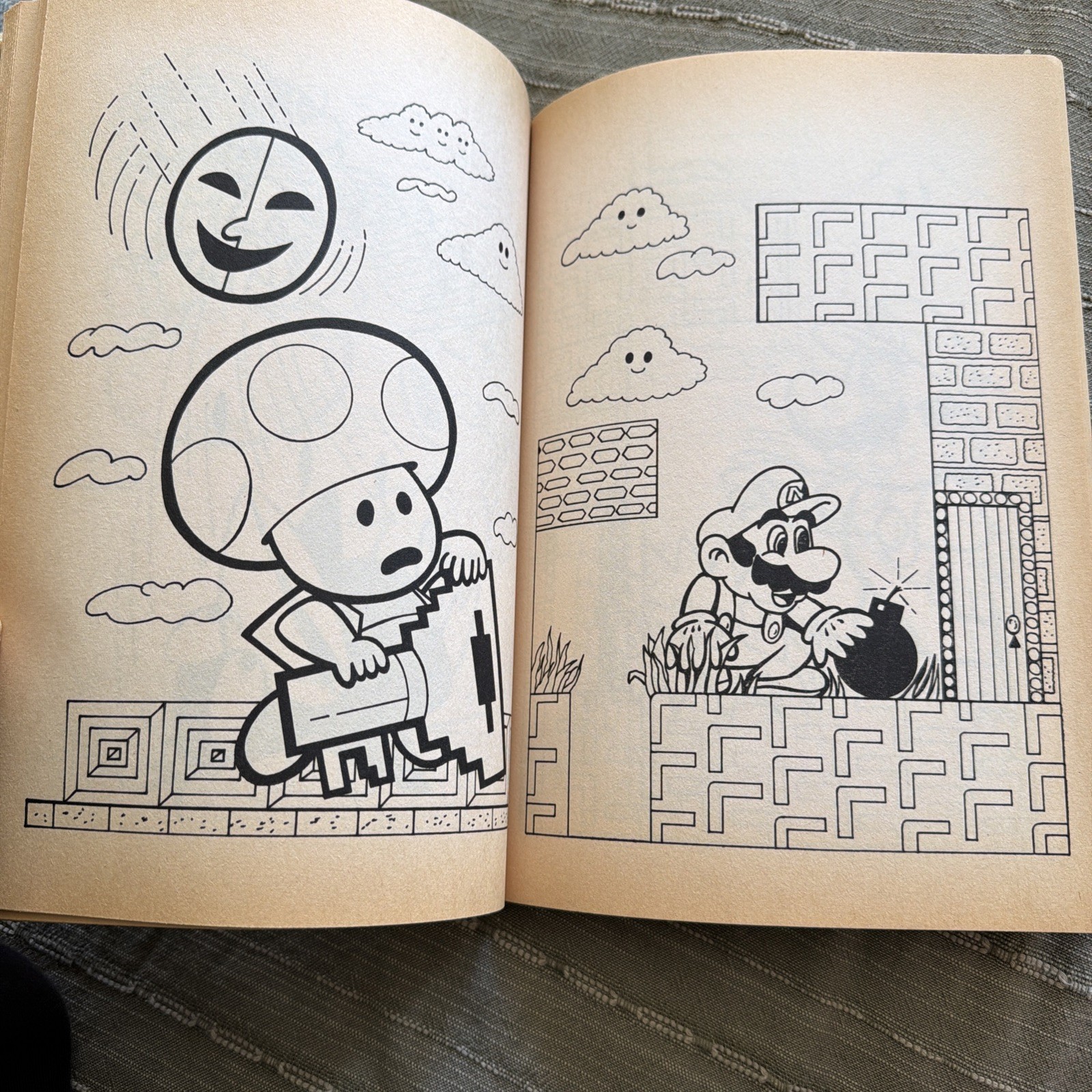 Golden Book Nintendo Super Mario Bros. Coloring Book Tear-Out 1989