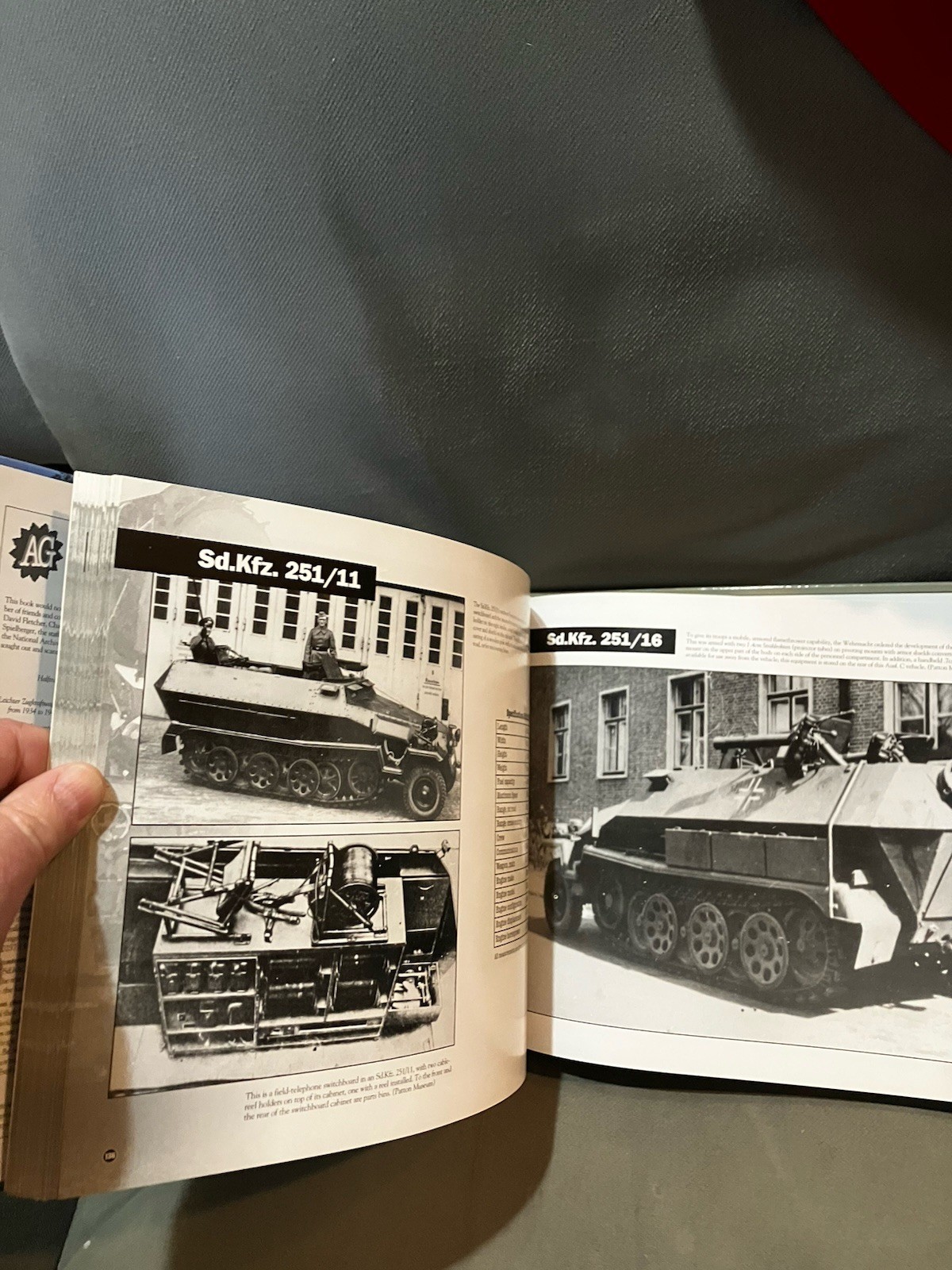 SCHUTZENPANZERWAGEN SD.KFZ 251 German Army Armored Half Tracks HC BOOK 168 Pages