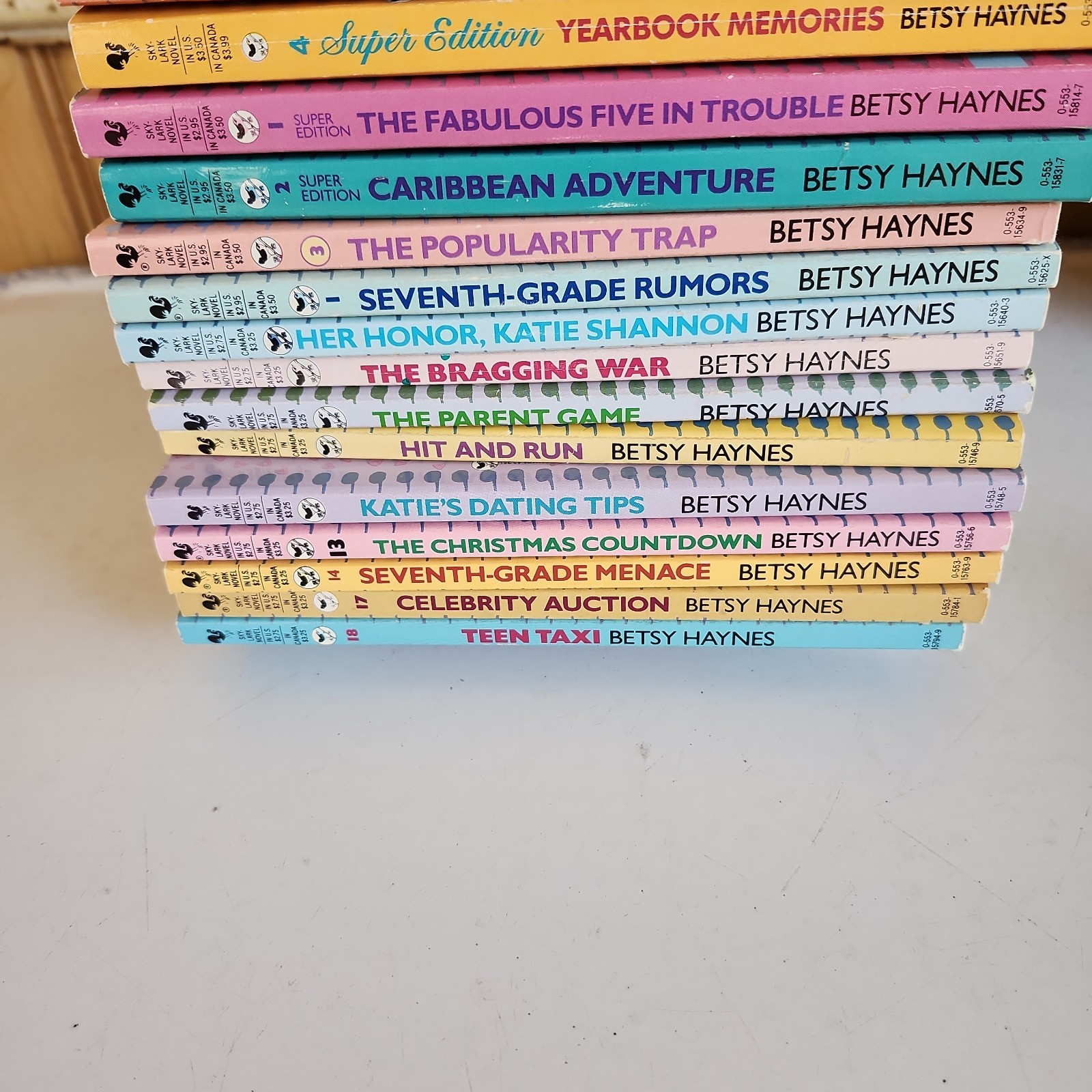 Lot of 26 The Fabulous Five Betsy Haynes Vintage Paperback Books