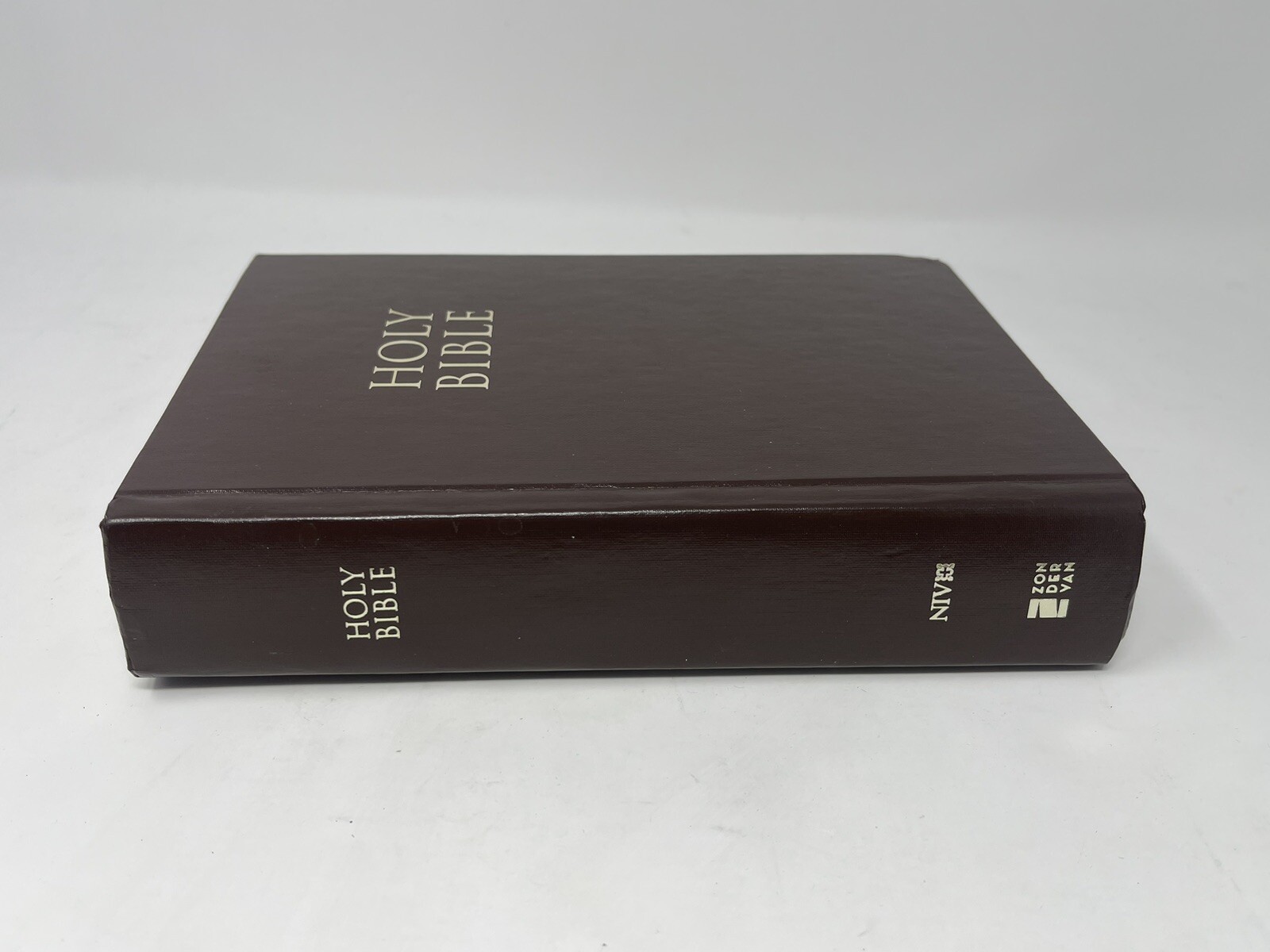 Holy Bible Large Type by Zondervan Staff 2011, Hardcover / large print Pew