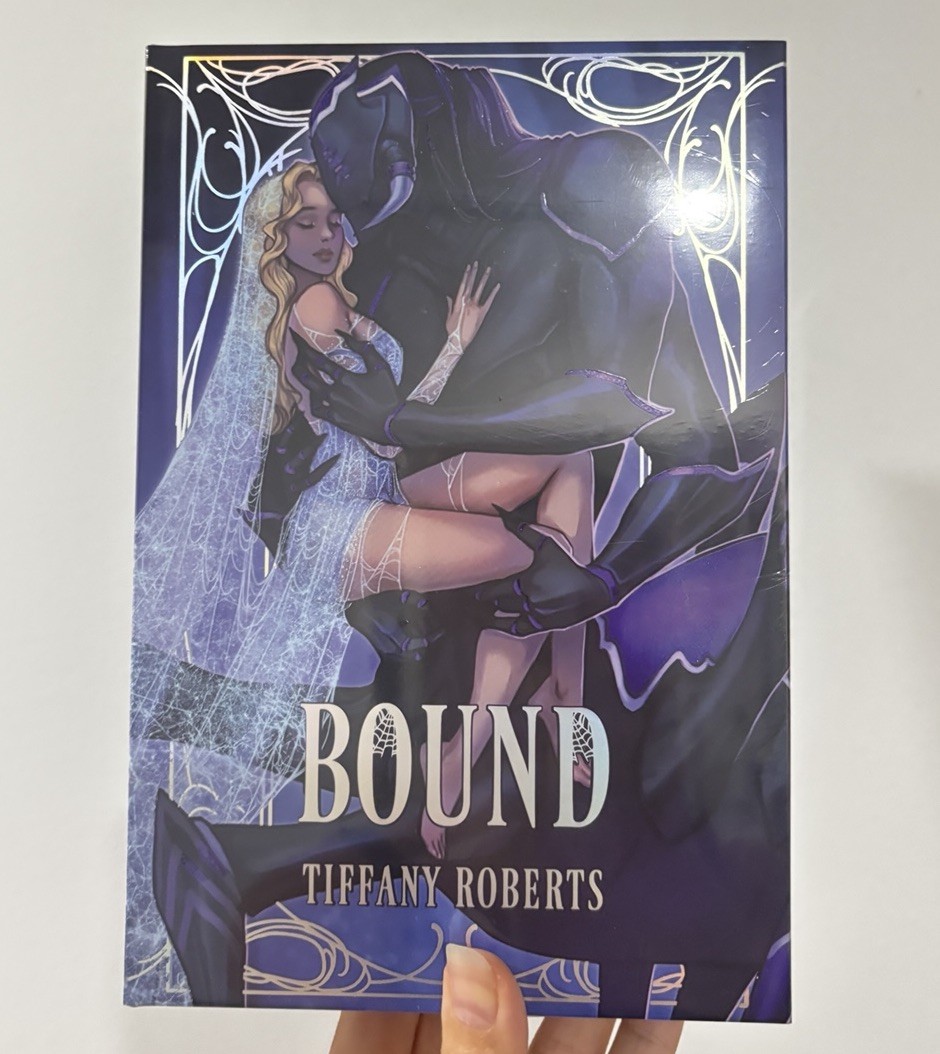 Arcane Society: Ensnared, Enthralled, Bound By Tiffany Roberts The Spiders Mate