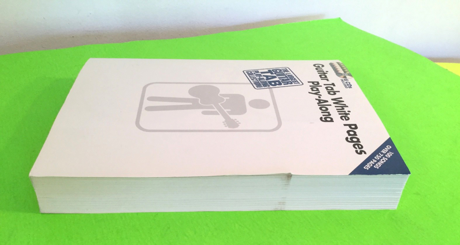 GUITAR TAB WHITE PAGES – PLAY-ALONG Hal Leonard With 6 Cds