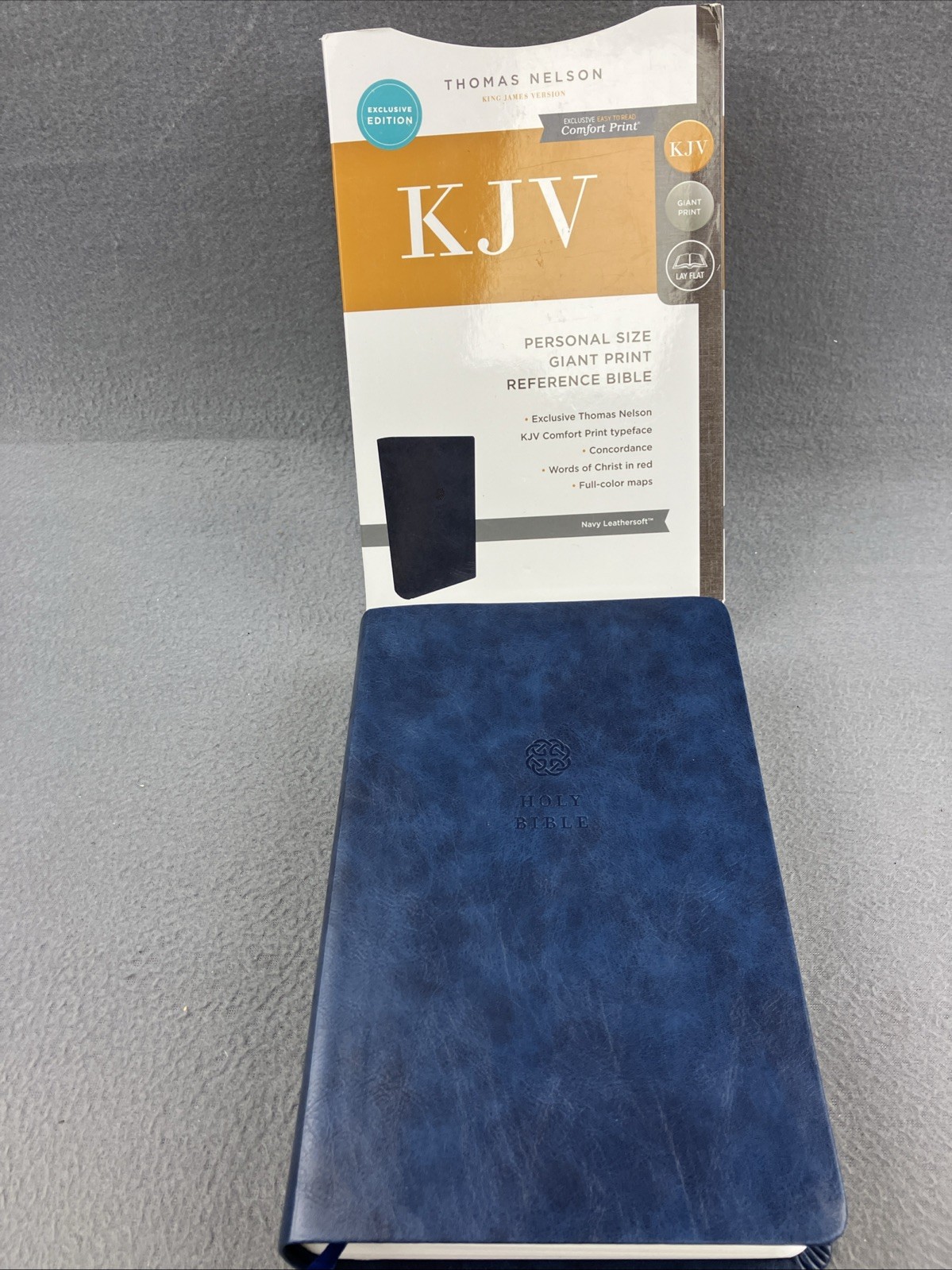 KJV Reference Bible Thomas Nelson Giant Print Red Letter Navy Leathersoft