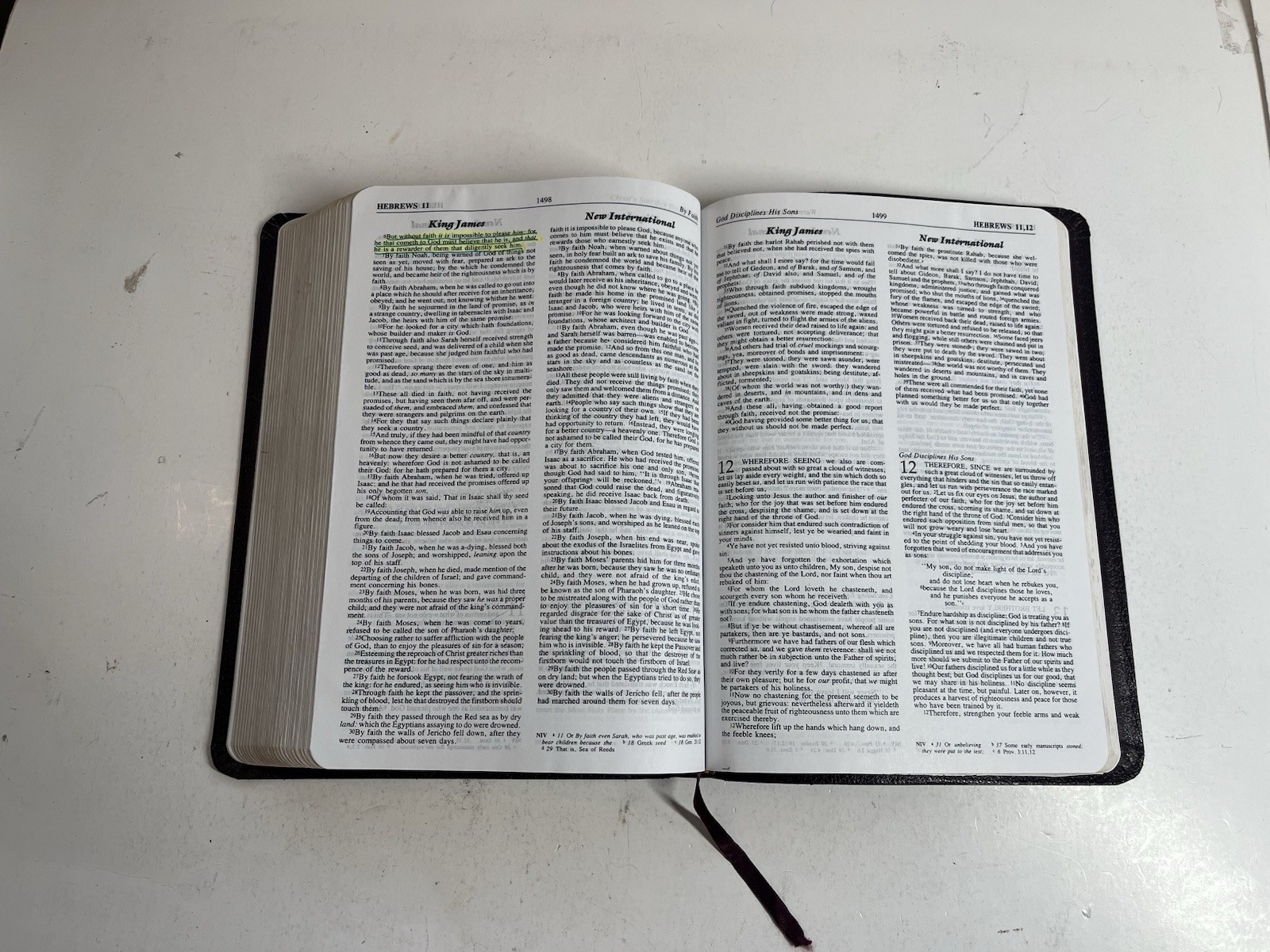 Zondervan 1985 NIV/KJV Parallel Bible Burgundy Bonded Leather (1984 NIV Text)