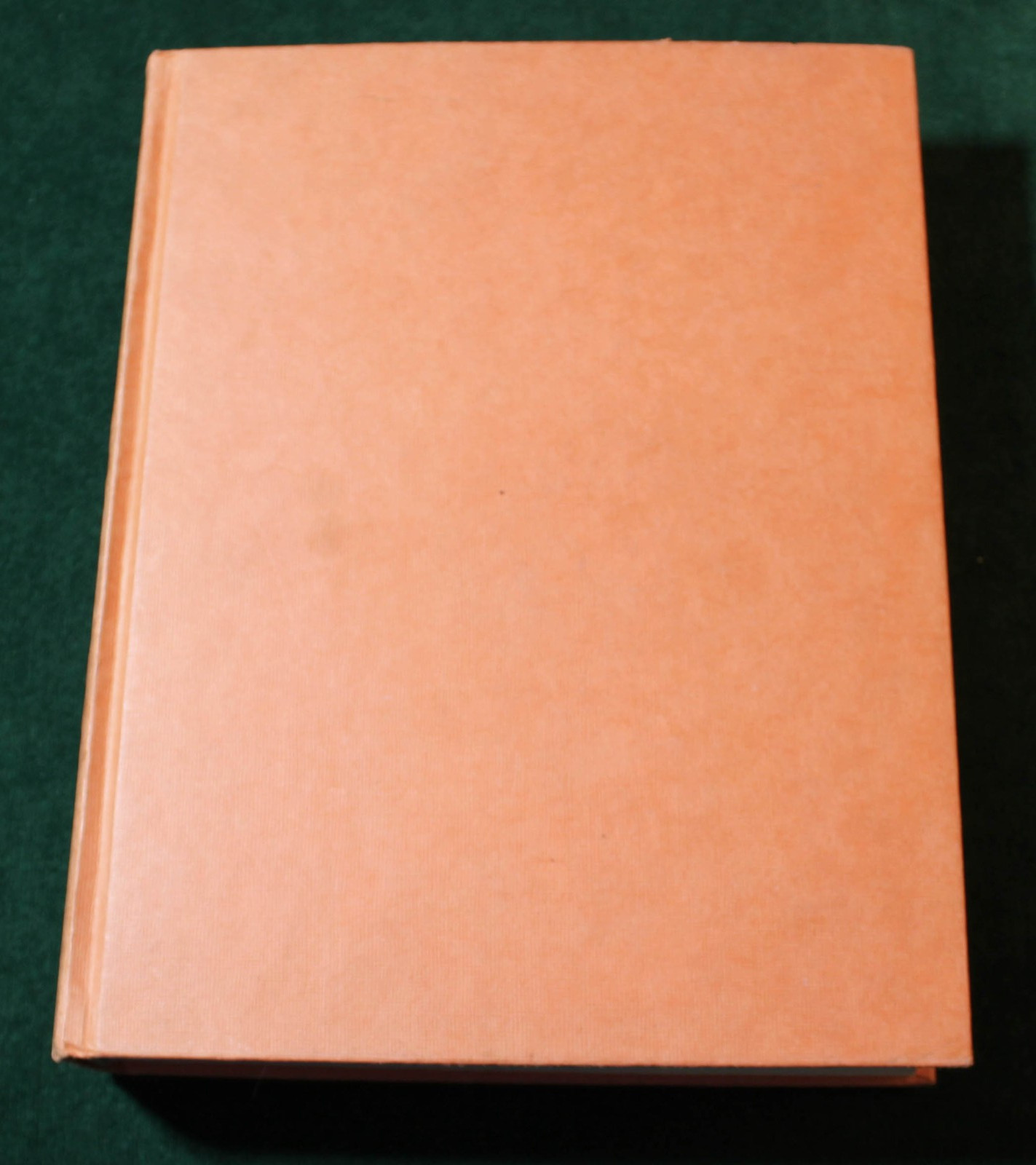 SMALL ARMS OF THE WORLD – 10th Edition 1973 768 pages