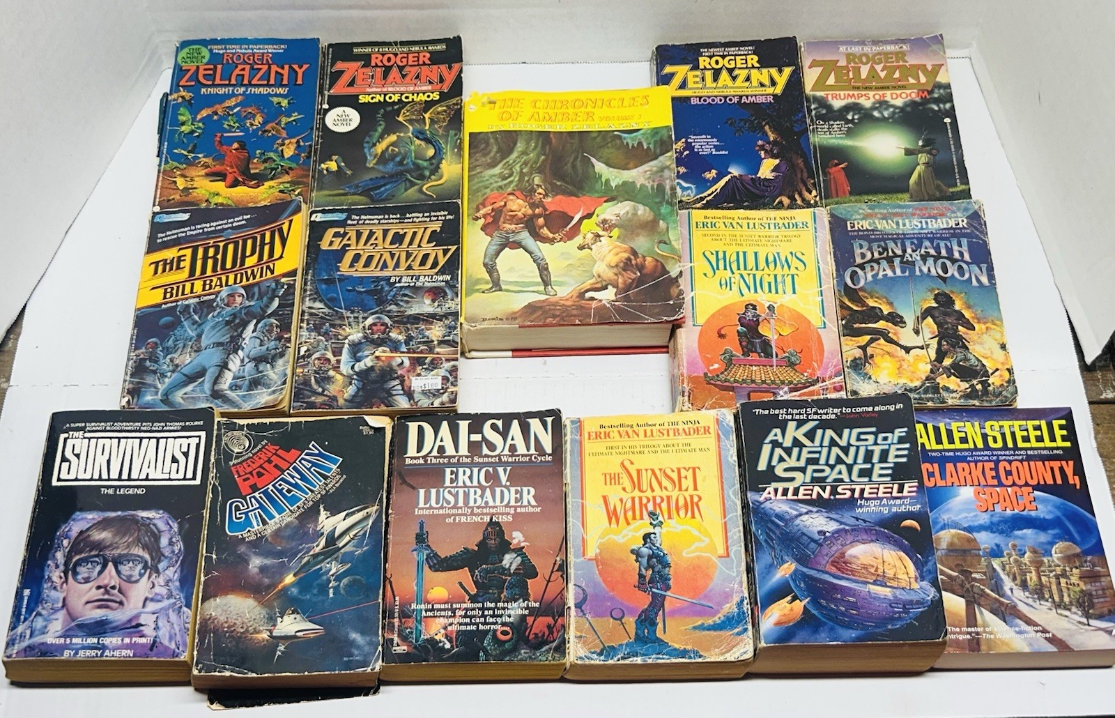 Lot of 15 random Scifi & Fantasy 1980s vintage Paperback books!
