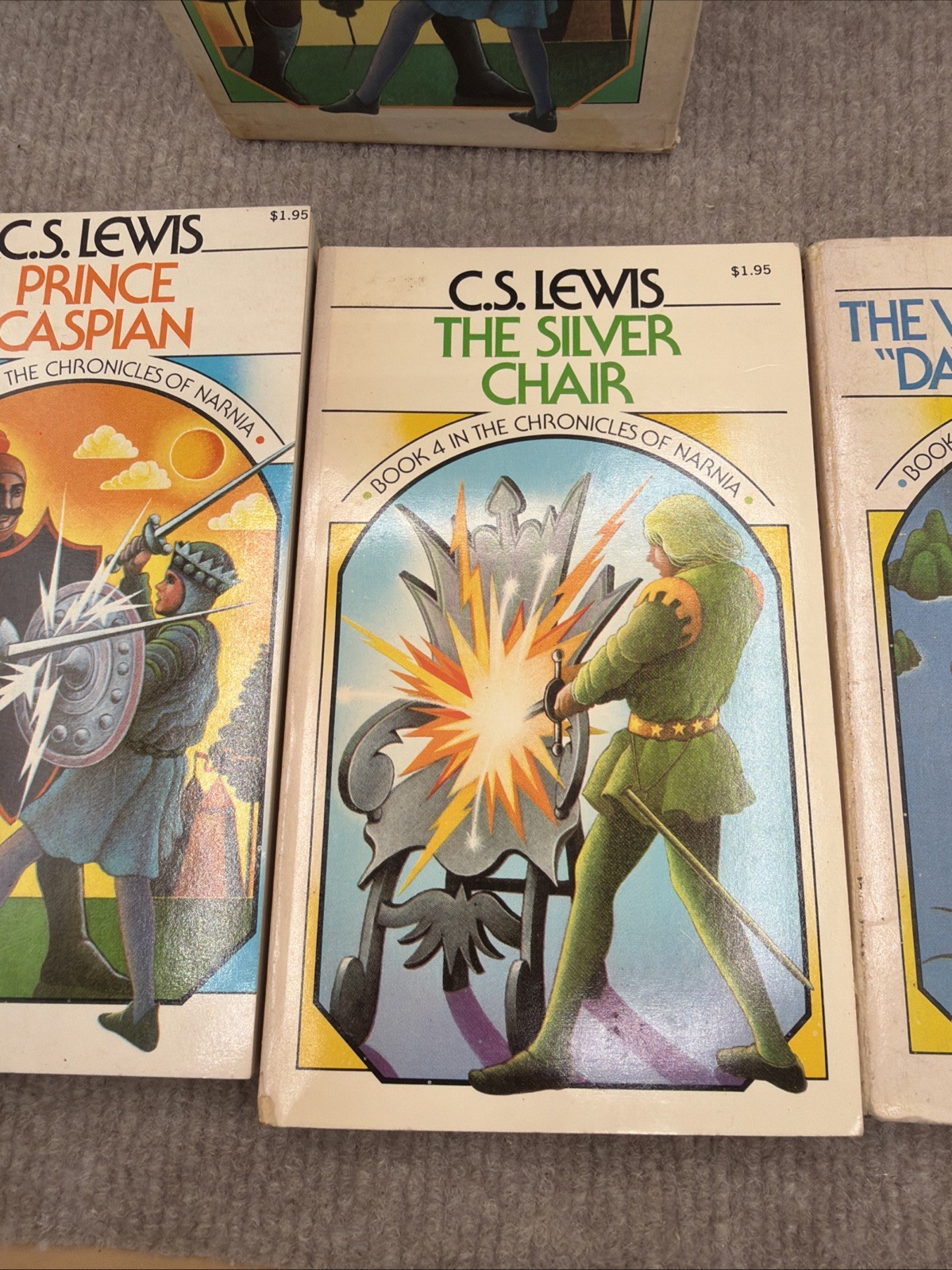 Vtg 1970’s The Chronicles of Narnia 6 Book Box Set C.S. Lewis Collier/Macmillian