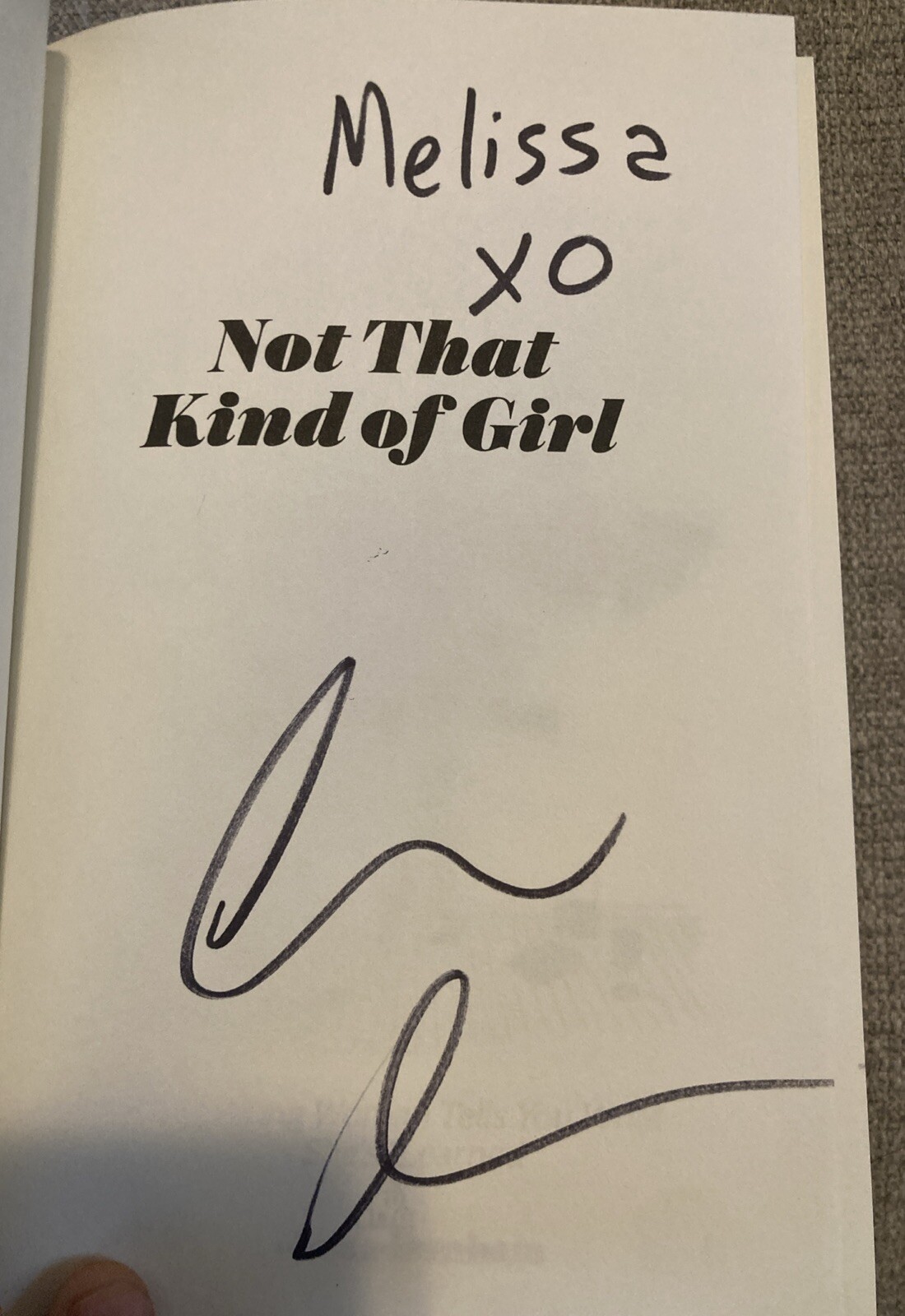 Not That Kind Of Girl Lena Dunham Signed Autographed Book 2014 HC