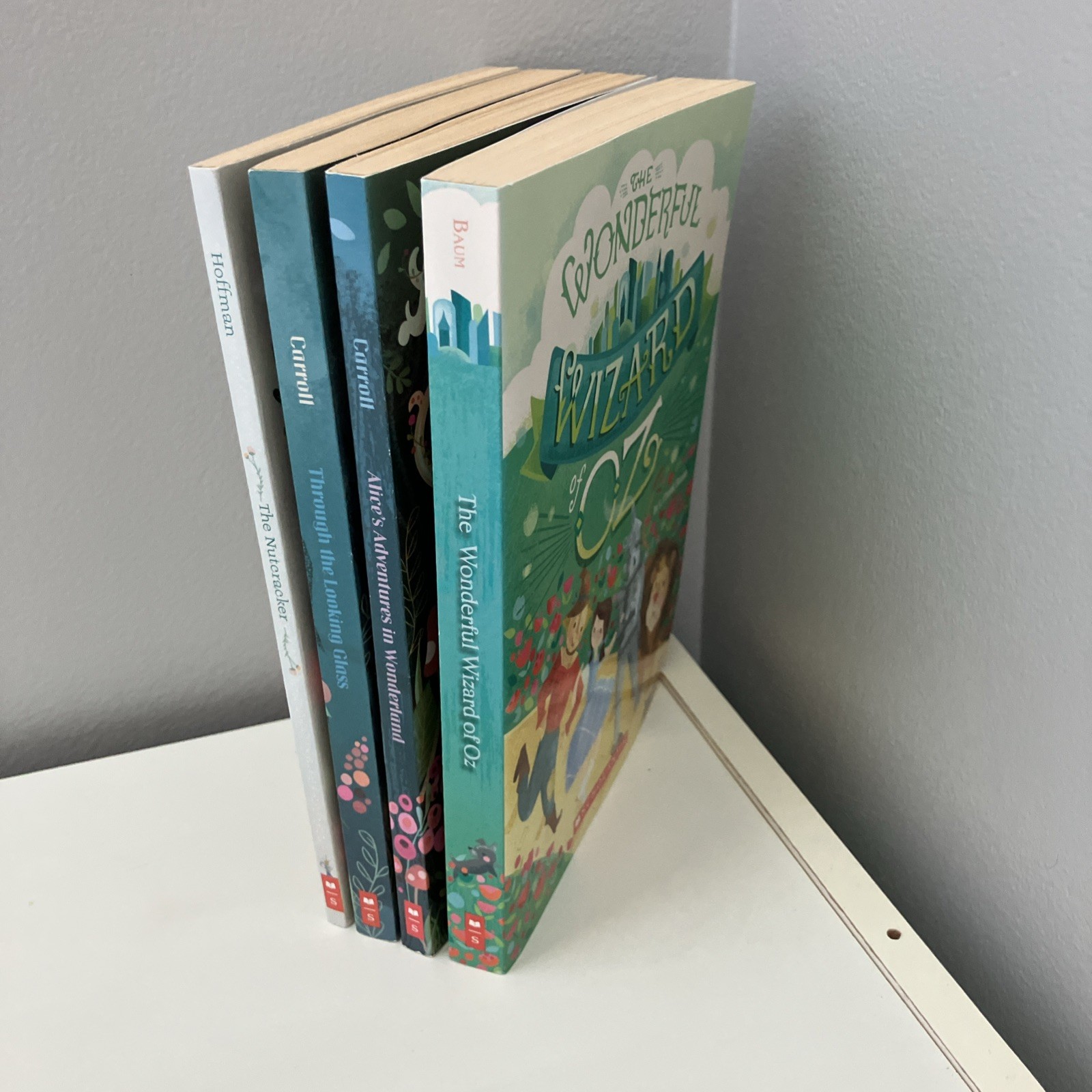 Jill Howarth Chapter Book Lot of 4 Nutcracker, Oz, Wonderland Homeschool VG