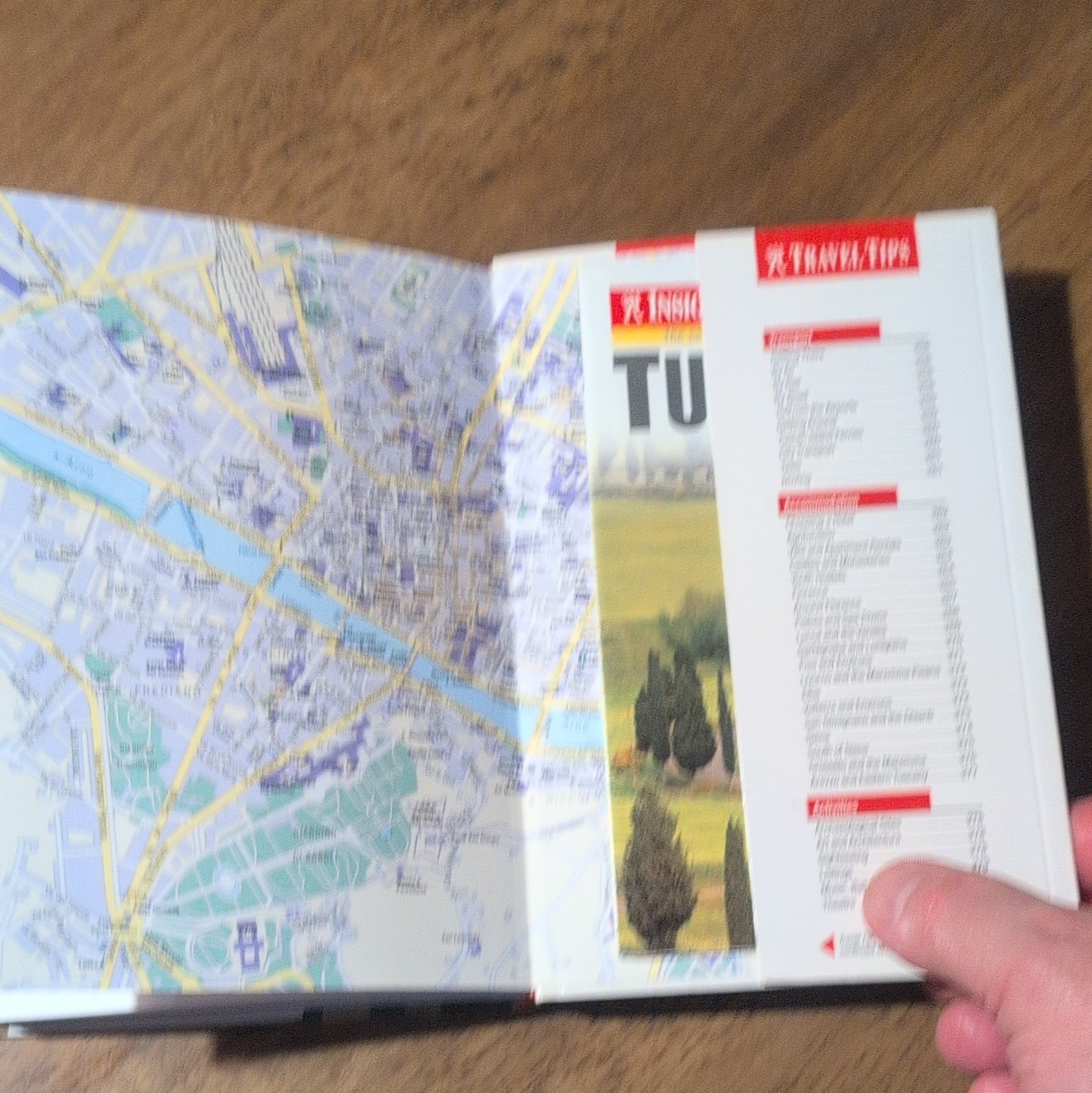 Insight Guides Tuscany Italy Travel Guide Hardcover Illustrated w/ Map