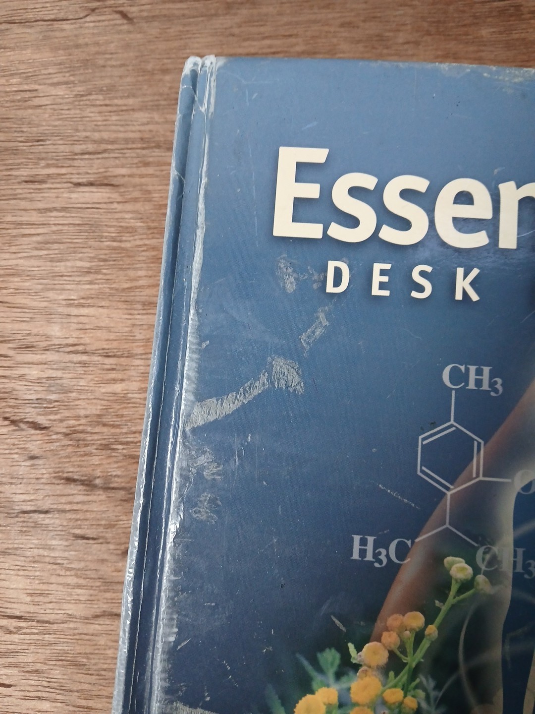 Essential Oils Desk Reference – Fourth Edition Essential Science Publishing GC