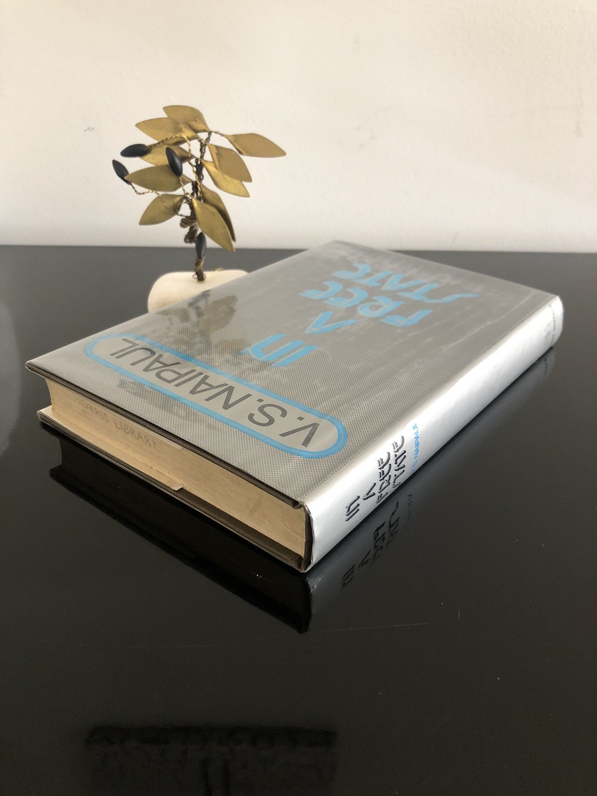V S Naipaul In A Free State A.Deutsche Ex Lib 1972 Jan. H/C D/J V/G