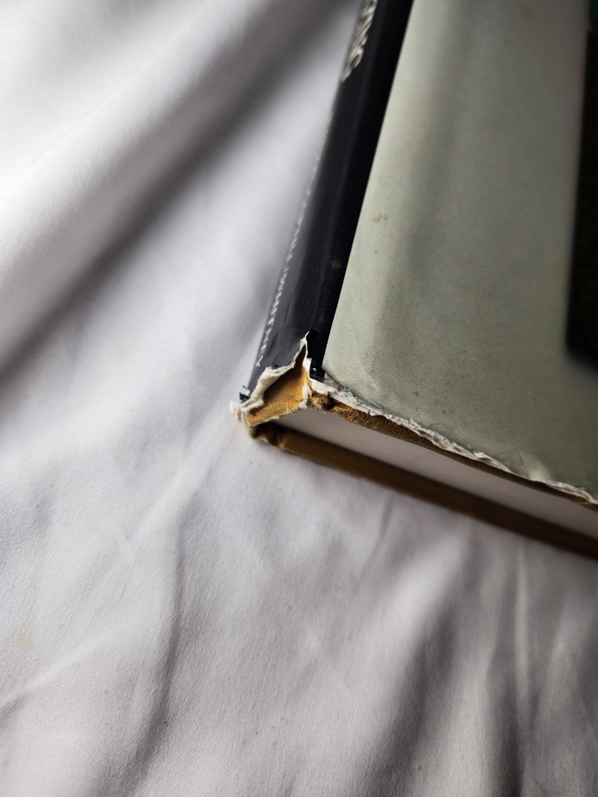 The Colouring, Bronzing and Patination of Metals – Hardcover