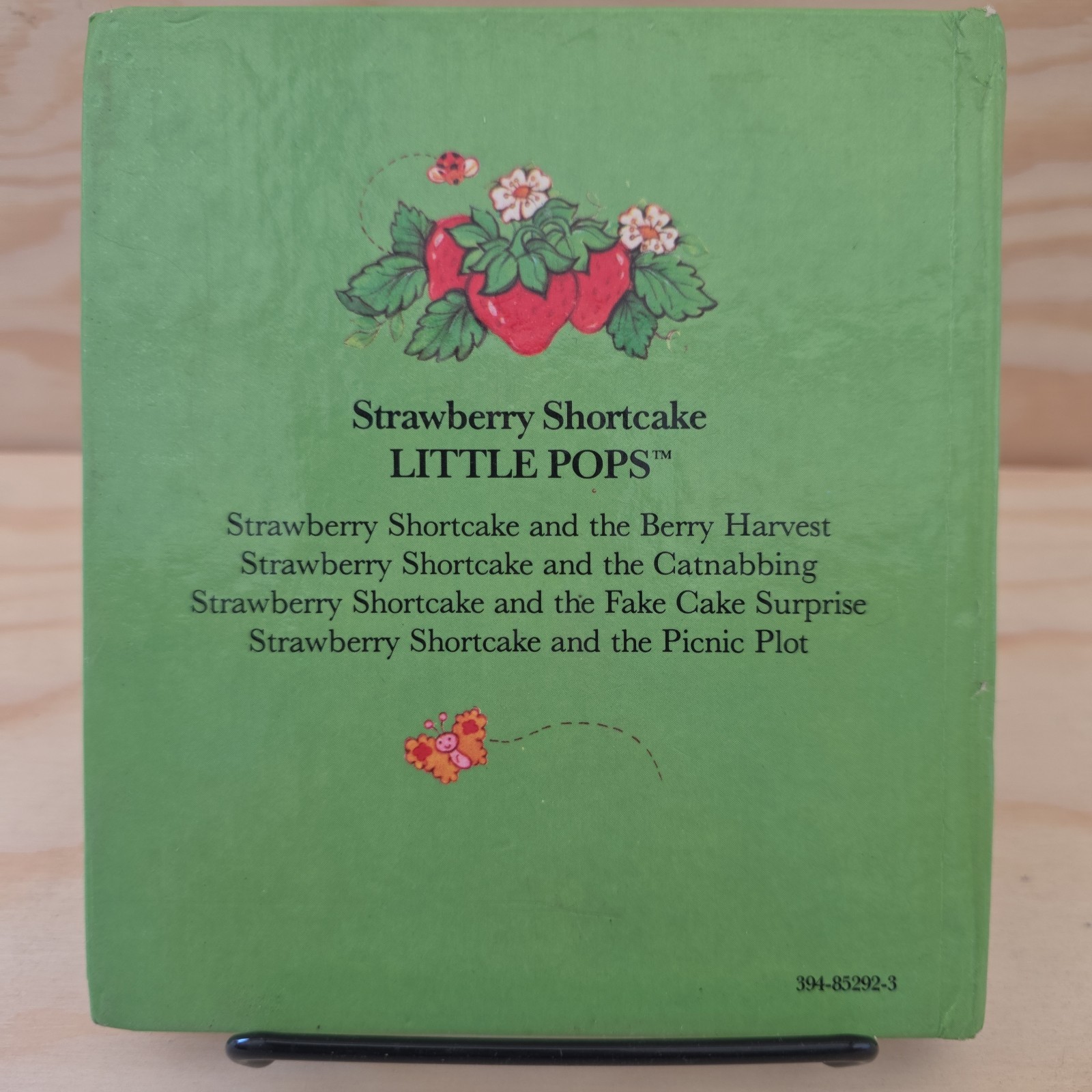 Vintage Strawberry Shortcake & The Catnabbing Pop-Up Book 1982 hardcover