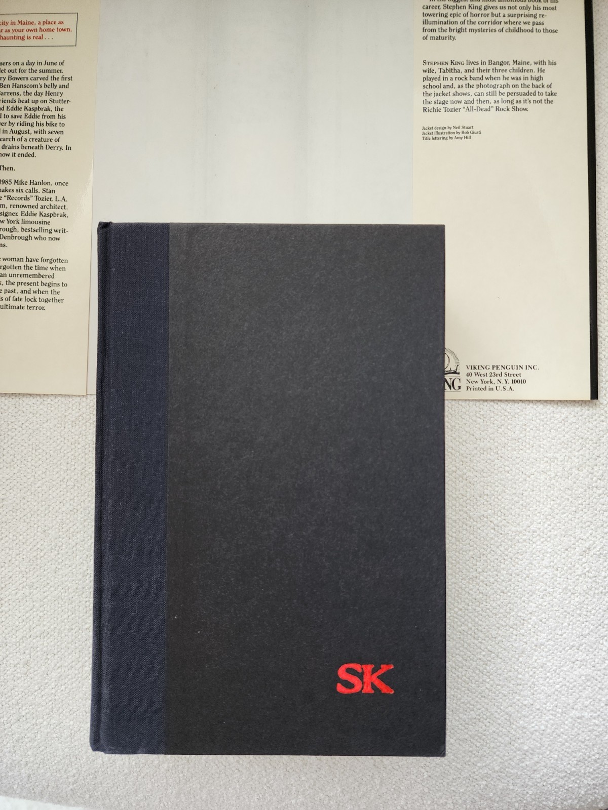 Stephen King- „It“ Hardcover Book 1986 Viking Penguin Group *Read Description*