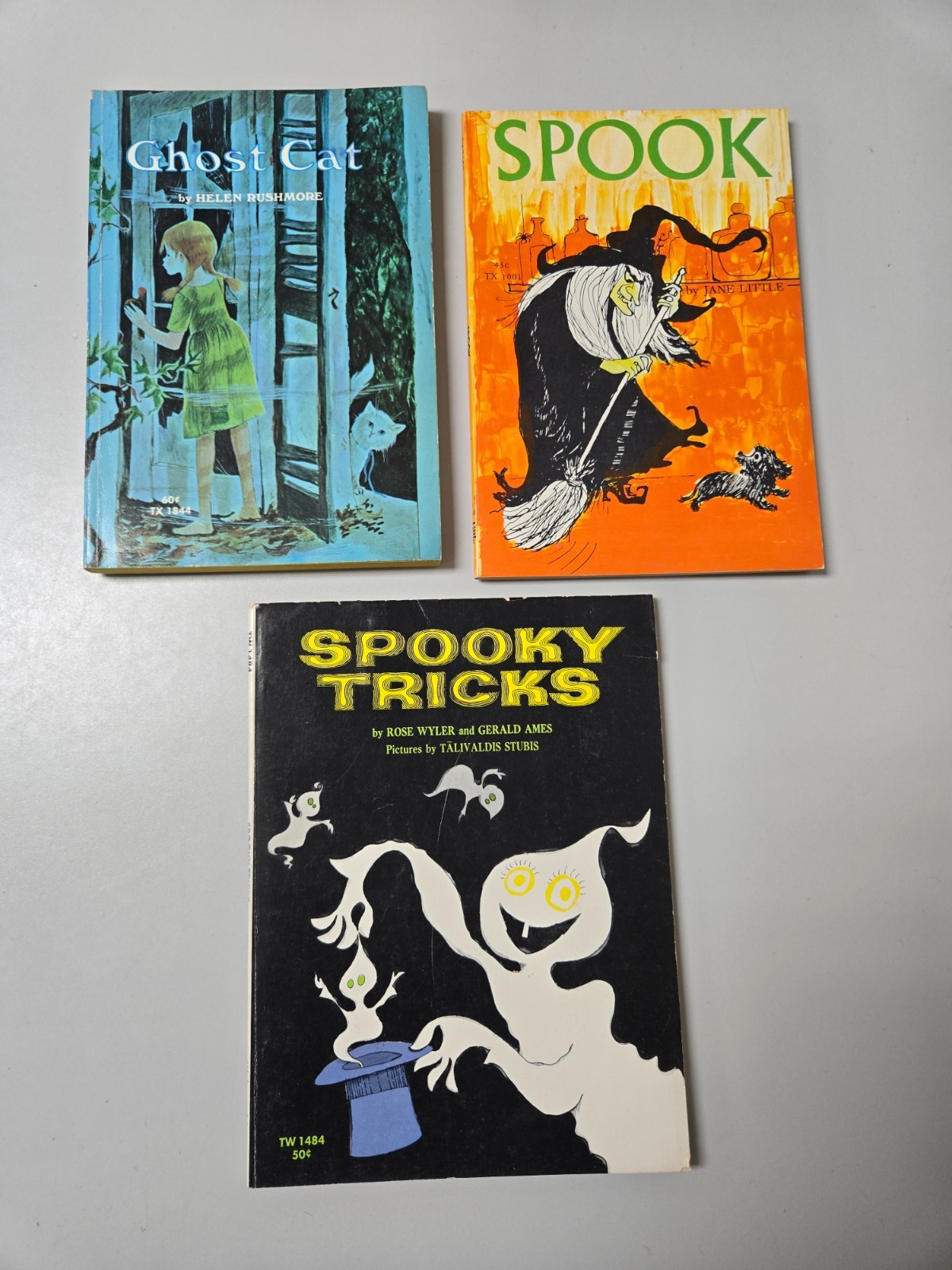 Vintage 1970’s Scholastic Book Services SBS Paperback Book Lot