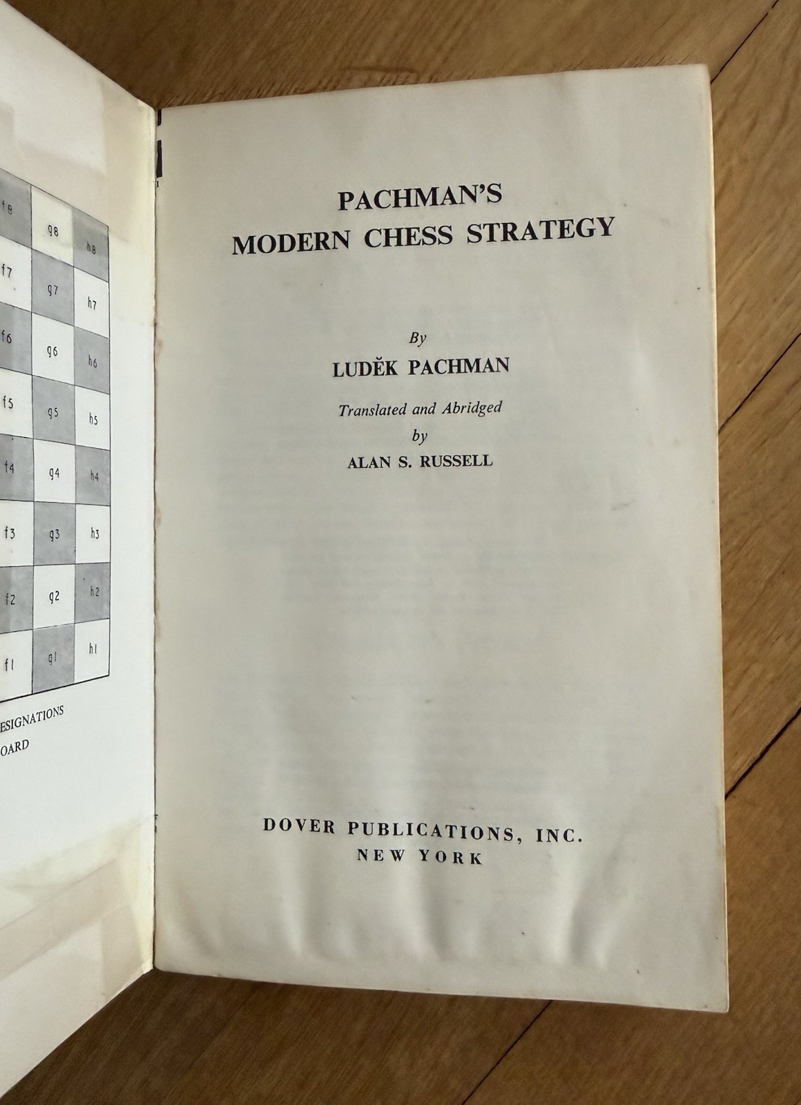 10 Chess Books: for Authors, Titles,, and Condition please see Description.