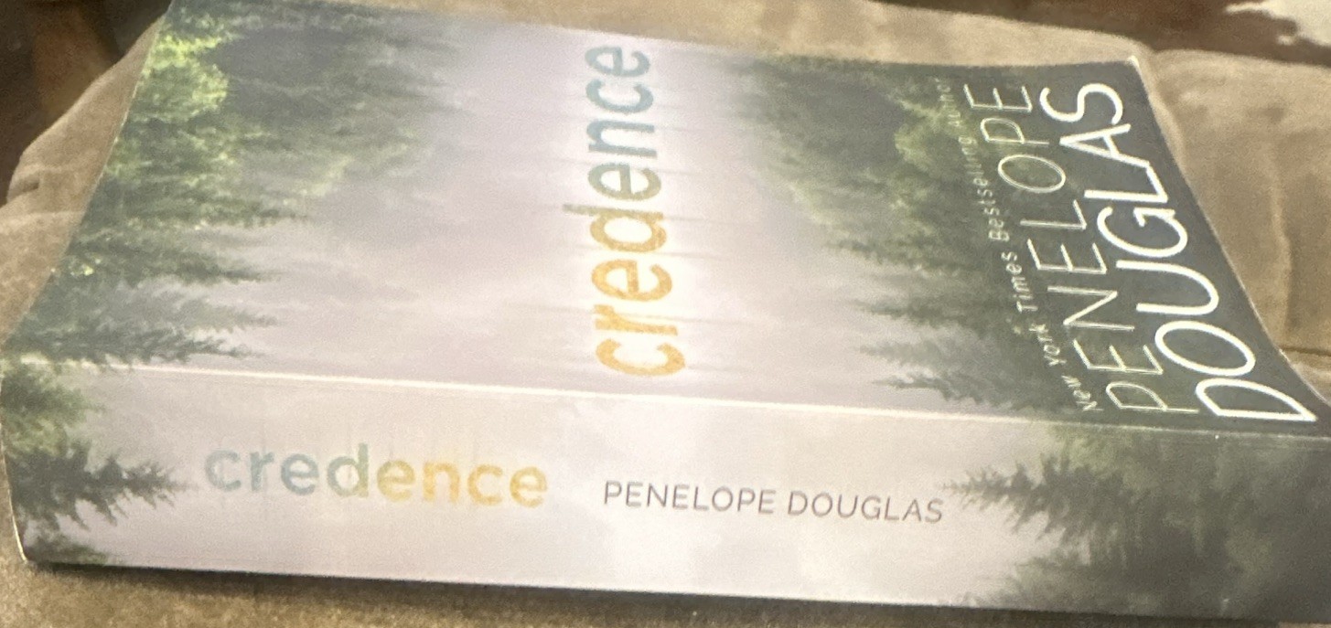 Credence – Penelope Douglas Hardcover English Fiction Romance Novel