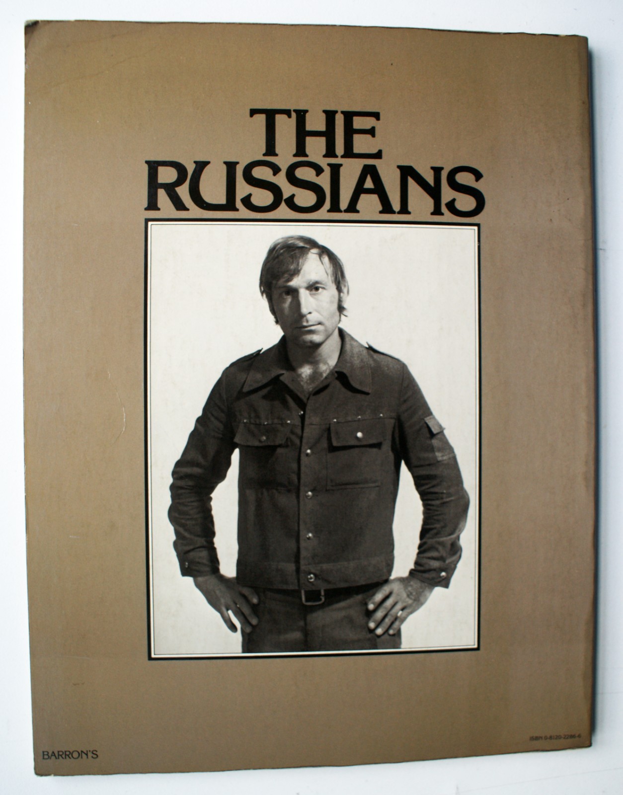THE RUSSIANS by Nathan Farb 1st Ed 1st Printing 1980 PB [317]