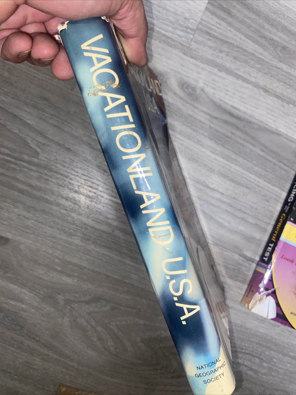 VACATIONLAND USA – Hardcover – GOOD