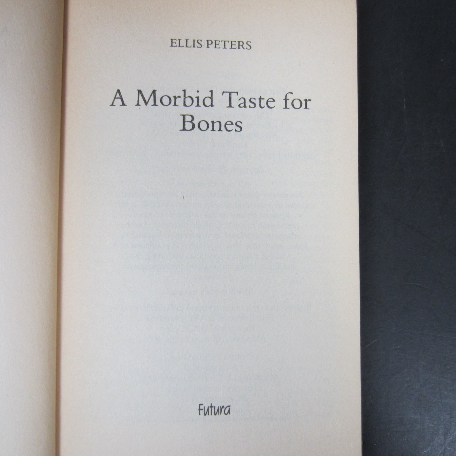 A Morbid Taste for Bones Ellis Peters 1984 Futura Medieval Mystery Whodunnit PB