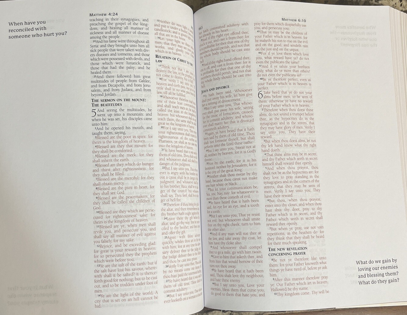 KJV Journaling Bible with Prompts [Copper Leaf] by Compiled by Barbour Staff