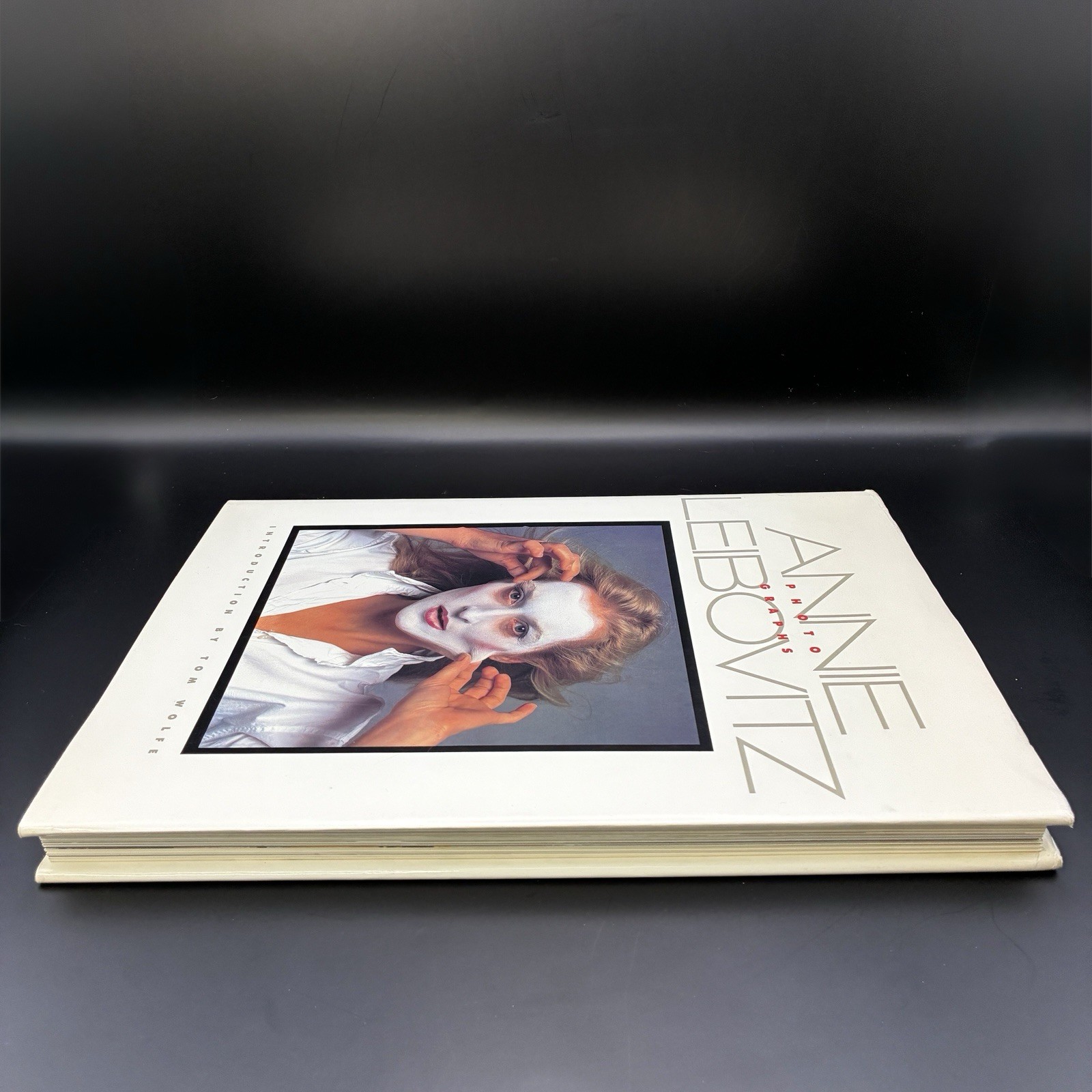 Annie Leibovitz: Photographs (1983) First Edition Signed w/ Red Handprint