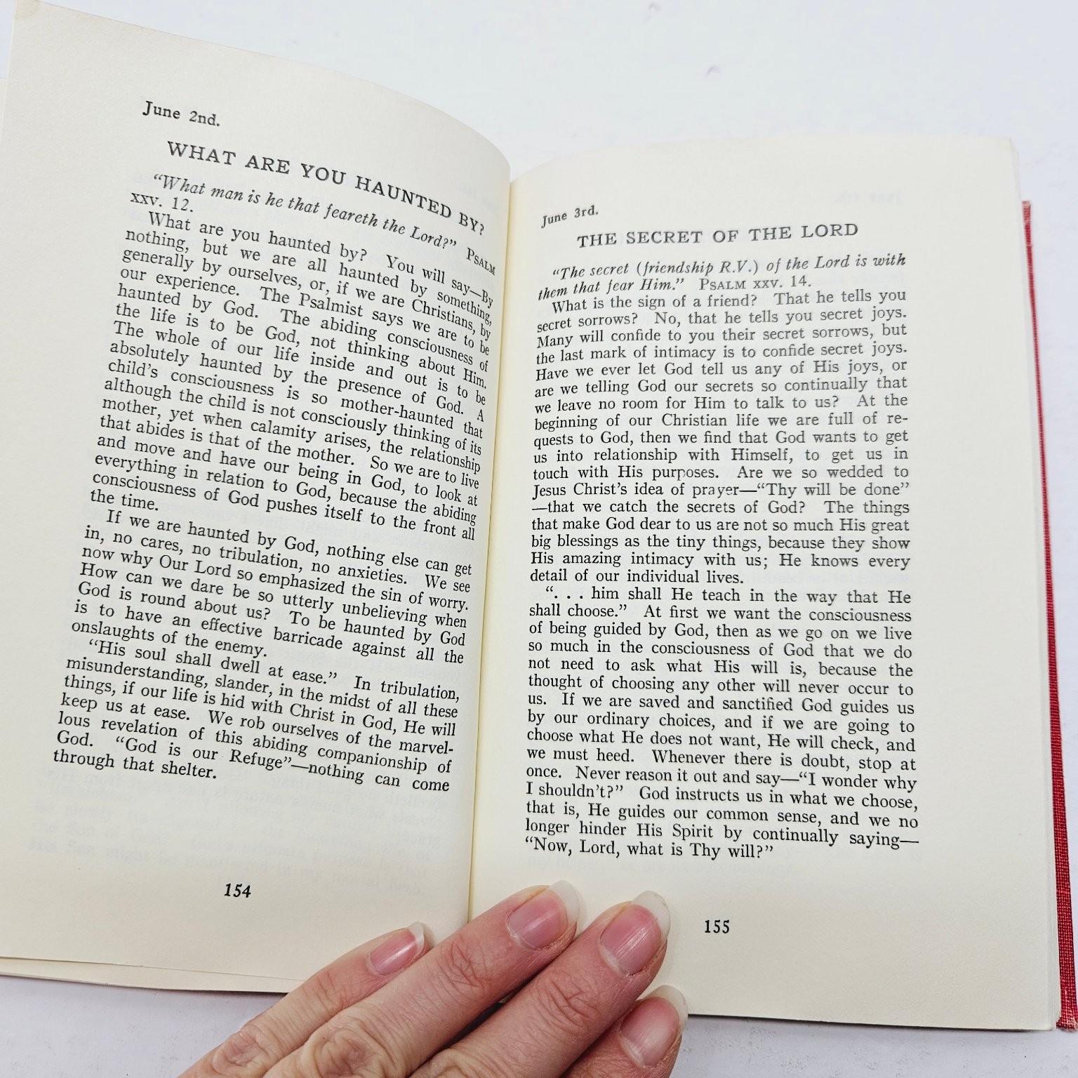 Vintage 1935 My Utmost for His Highest – Cloth Cover – Oswald Chambers Hardcover