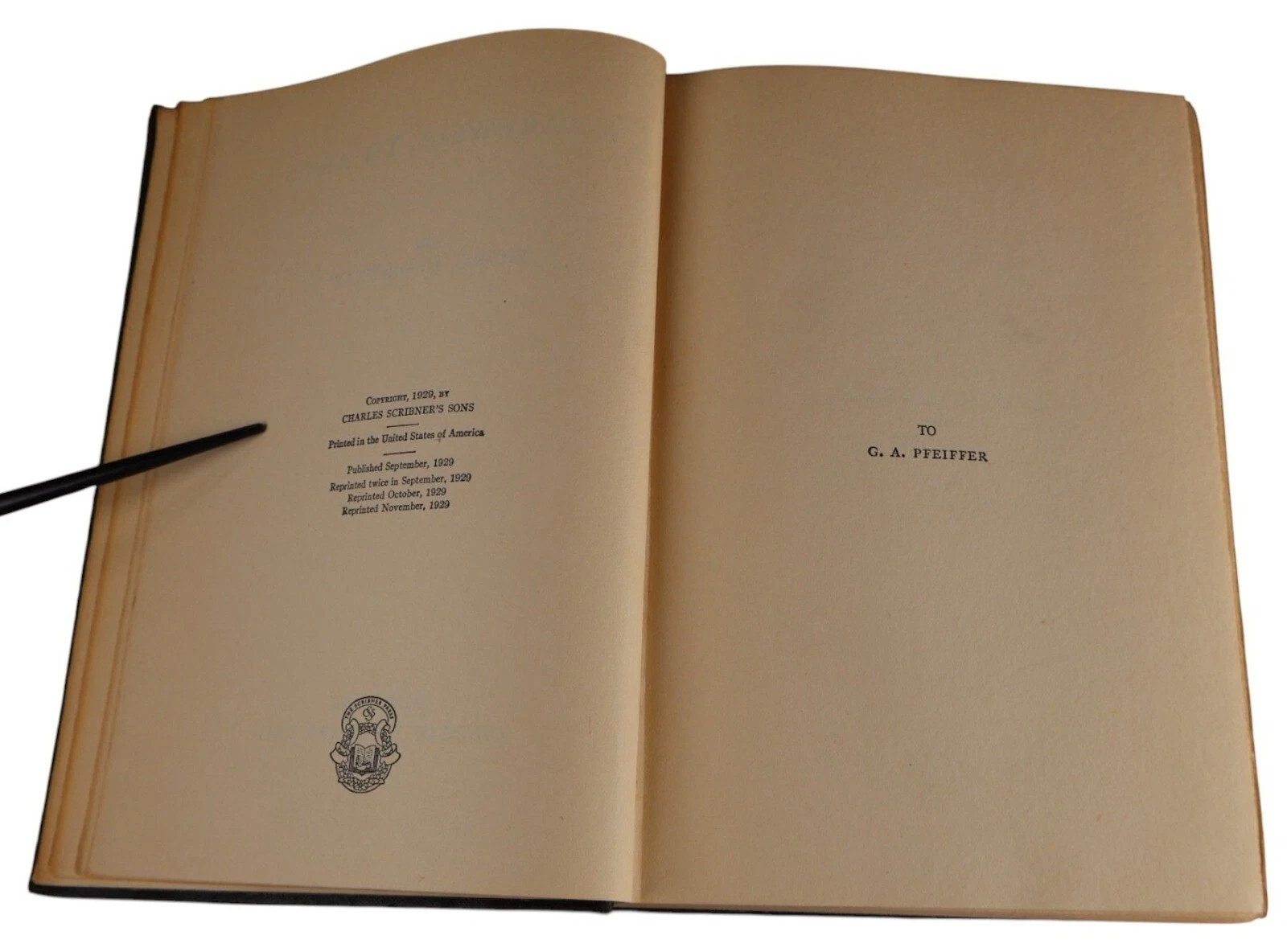 Ernest Hemingway A Farewell to Arms 1929 Scribner HC 5th Print No DJ