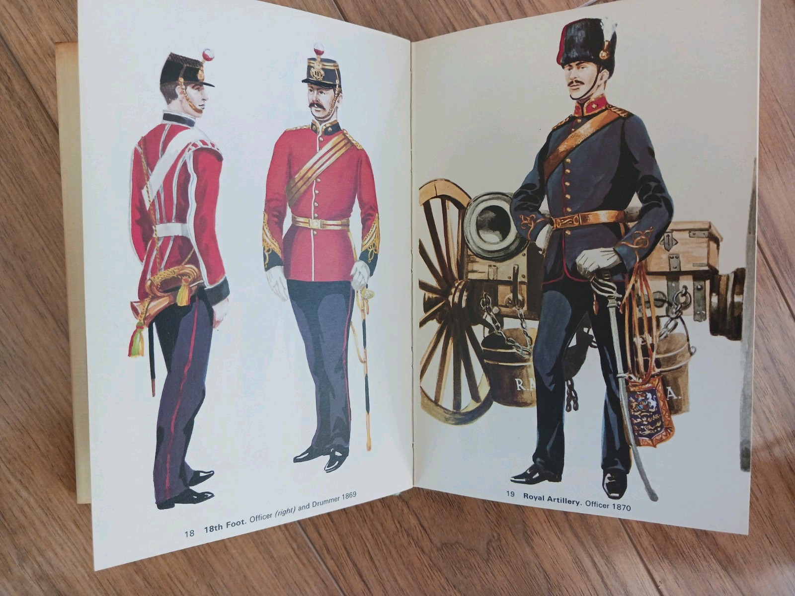 INFANTRY UNIFORMS OF THE COMMONWEALTH BOOK TWO 1855-1939