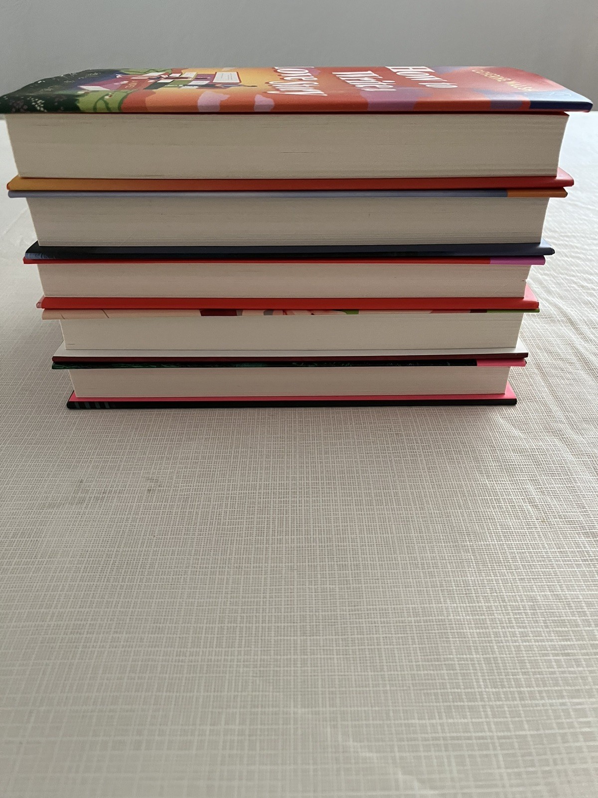 BOTM Lot x 5 Hardcover Like New, Mad Mabel, It’s Not Her, Anatomy of an Alibi