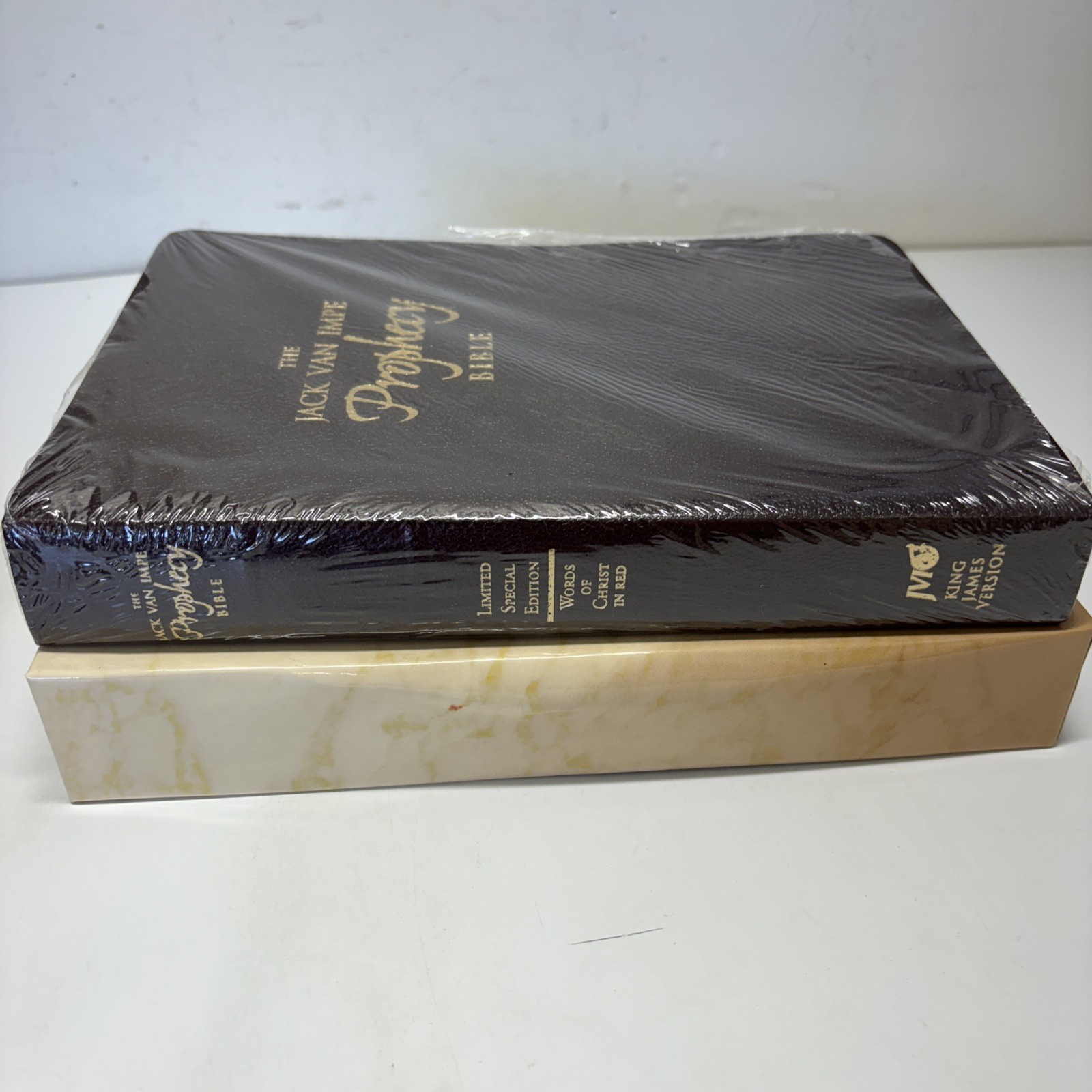 🙏 The Jack Van Impe Prophecy Bible Third Edition KJV King James Version Bible 2