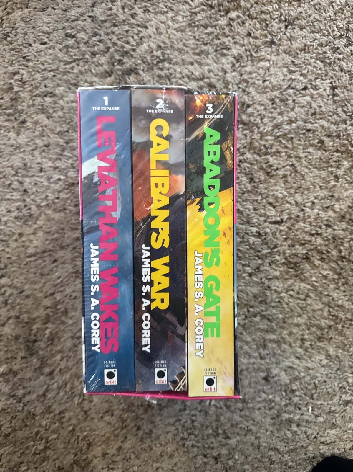 The Expanse Boxed Set: Leviathan Wakes, Caliban’s War and Ab -brand New