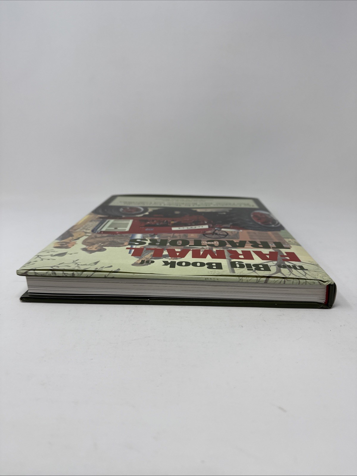 The Big Book of Farmall Tractors by Robert Pripps 2003 HC DJ Model Encyclopedia