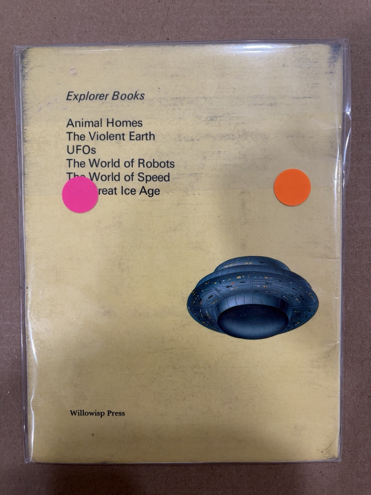 Exploring UFOs Vintage 1970s Aliens Odd Softcover Book Jonathan Rutland Look!!!
