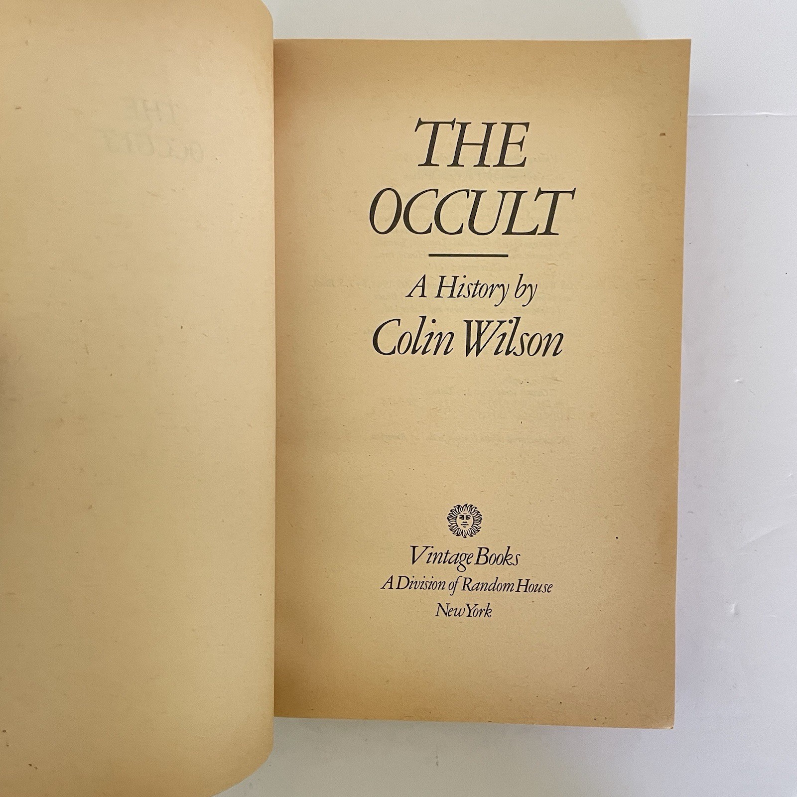 The Occult by Colin Wilson 1973 Vintage Softcover Book VERY GOOD CONDITION