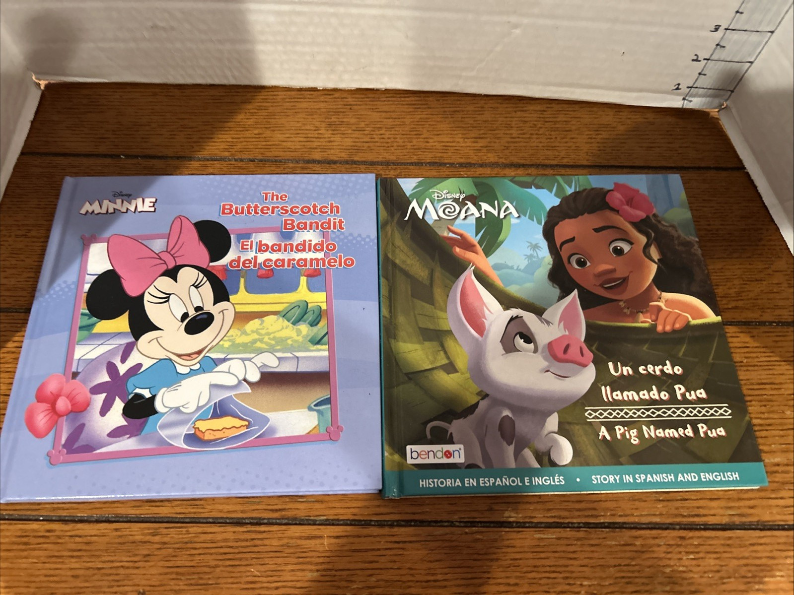 Disney Moana: Movie Storybook / Libro Basado En La Película (English-Spanish)