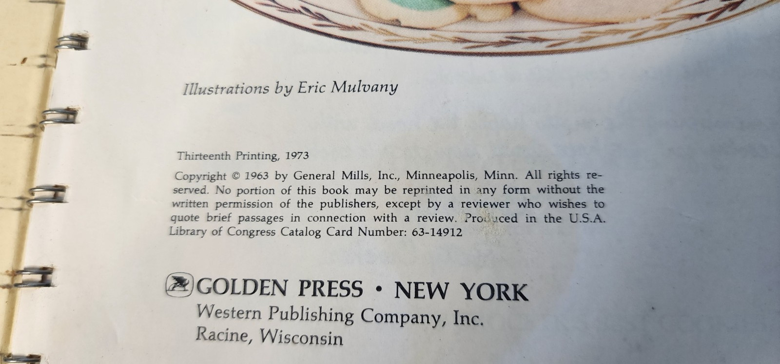 Betty Crocker’s Cooky Book 1973 450+ recipes grannycore color photos 156 pages