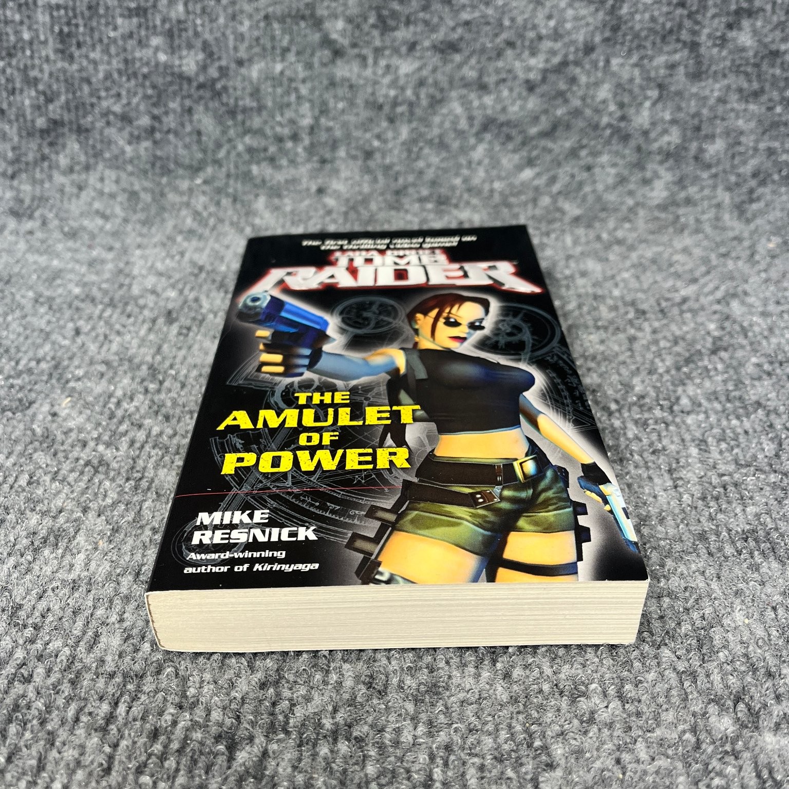 Lara Croft Tomb Raider The Amulet of Power Mike Resnick 2003 1st Ed Del Rey