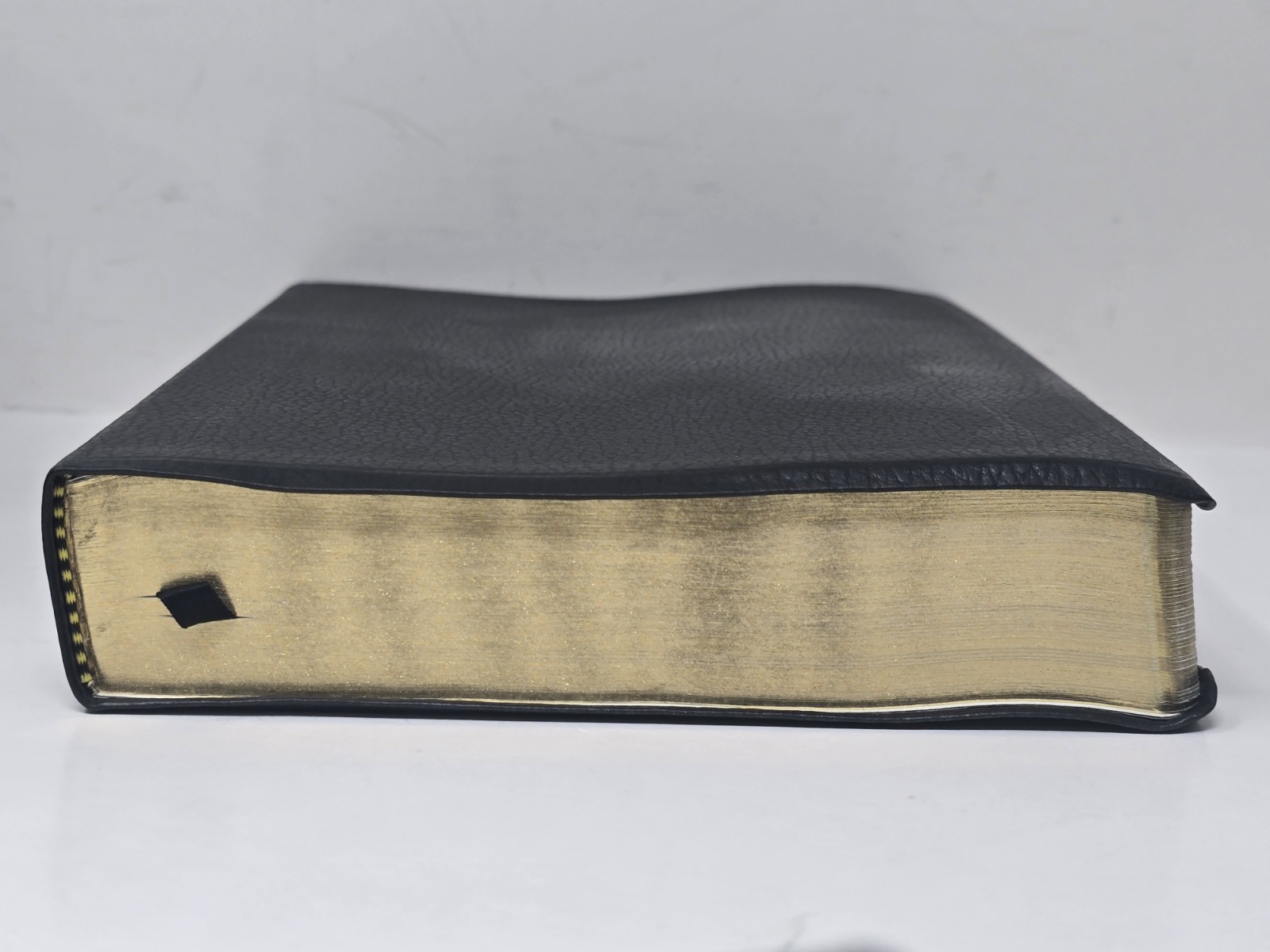 The Ryrie Study Bible NASB Red Letter, Indexed, Genuine Leather, Black