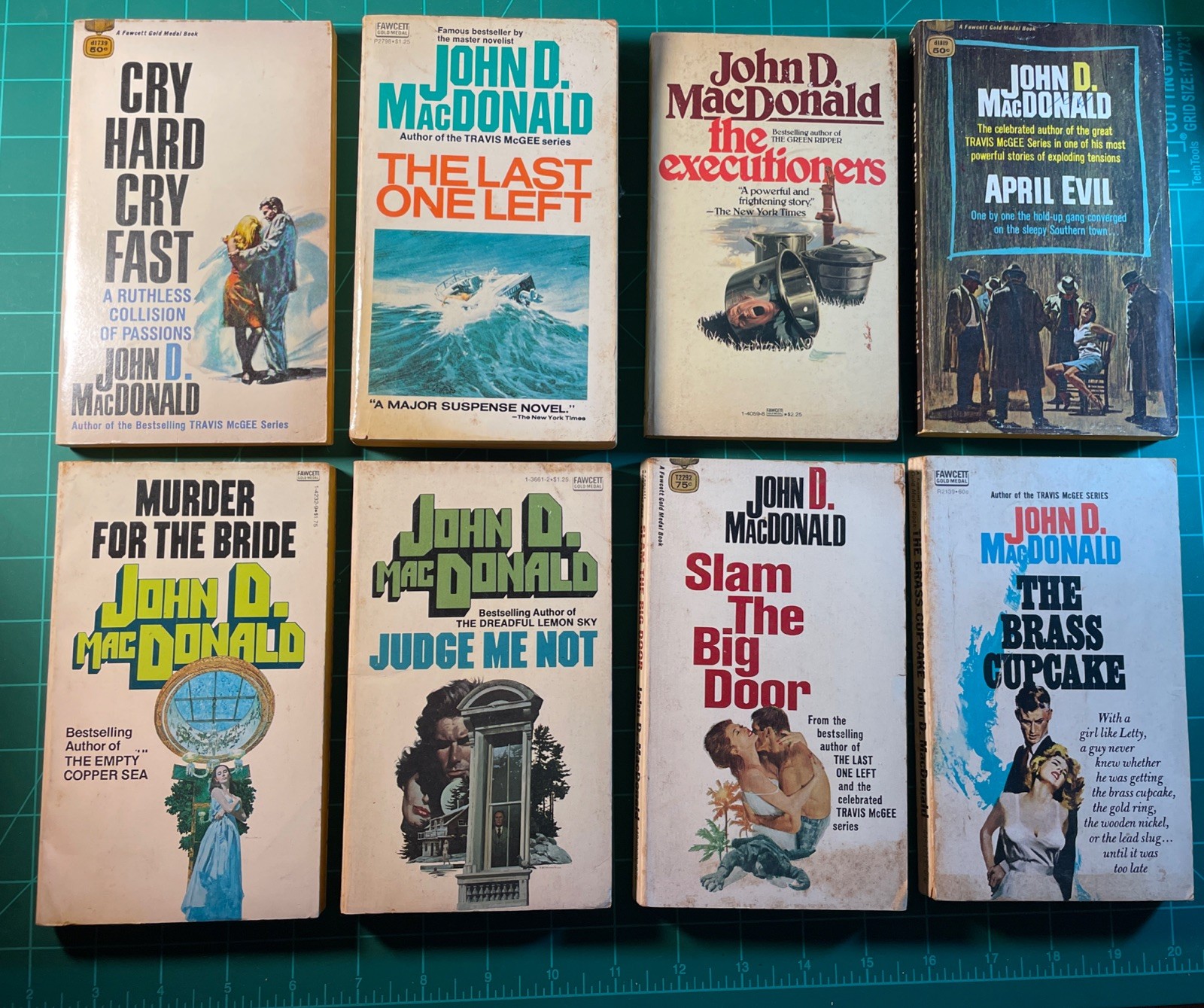John D MacDonald PB Lot (8) Cry Hard Executioners April Evil Brass Cupcake