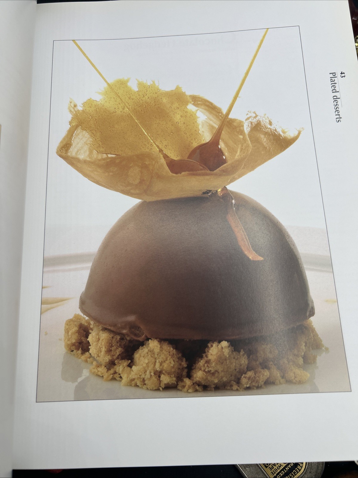 Grand Livre de Cuisine : Alain Ducasse’s Desserts and Pastries French Cookbook