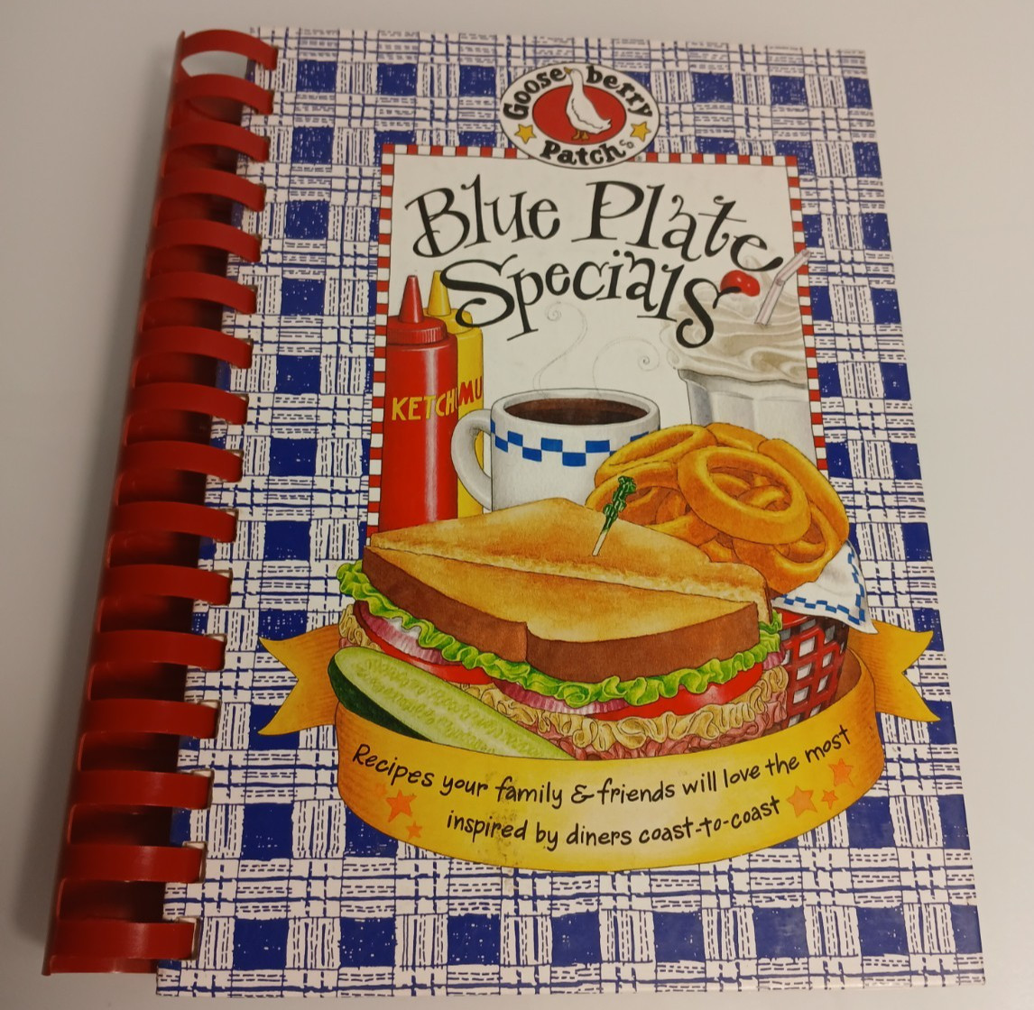 Lot of 4 Gooseberry Patch – Spiral Bound – Hometown Harvest, Blue Plate Specials