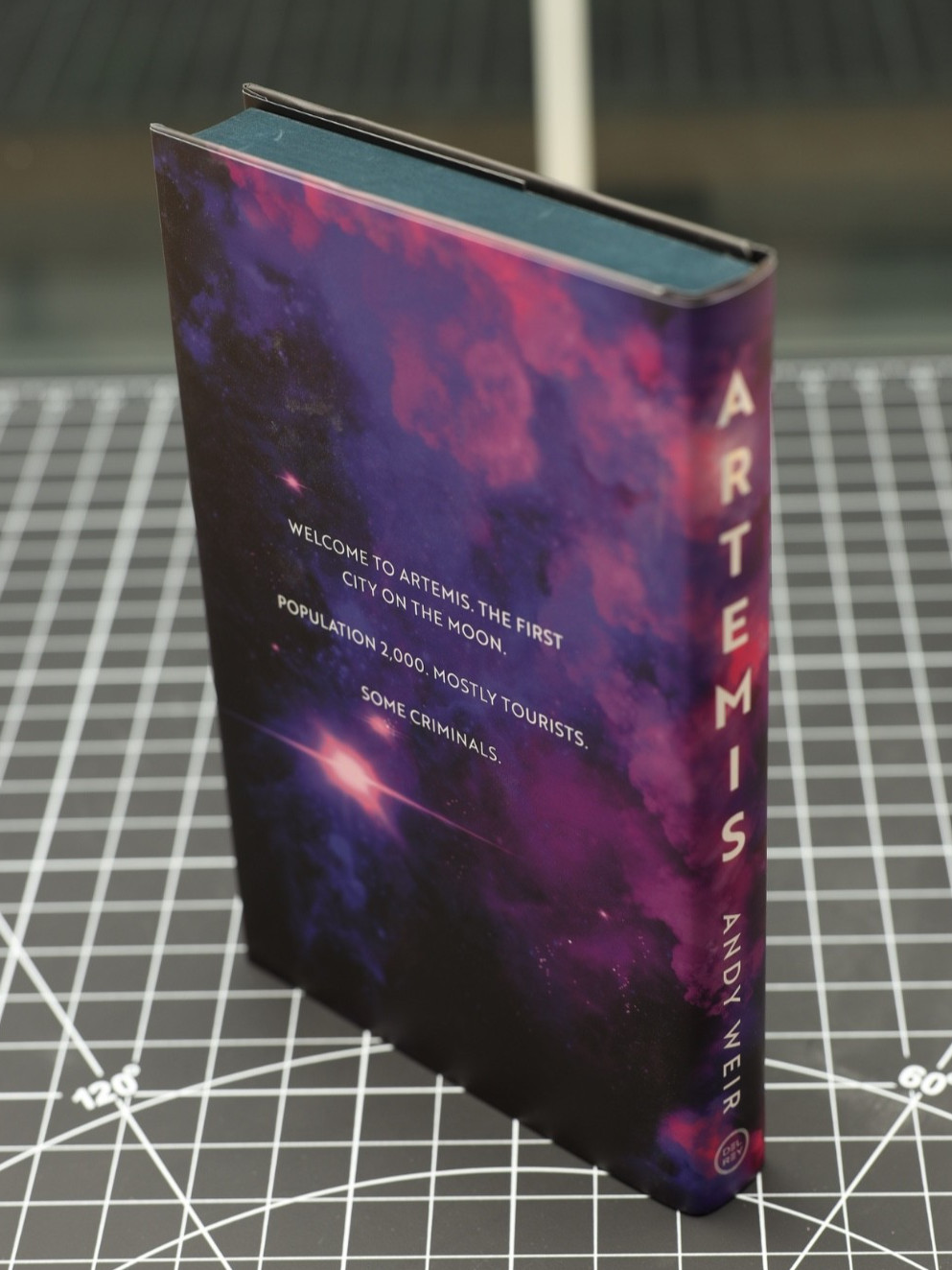 Artemis SIGNED Andy Weir The Broken Binding Edition NEW